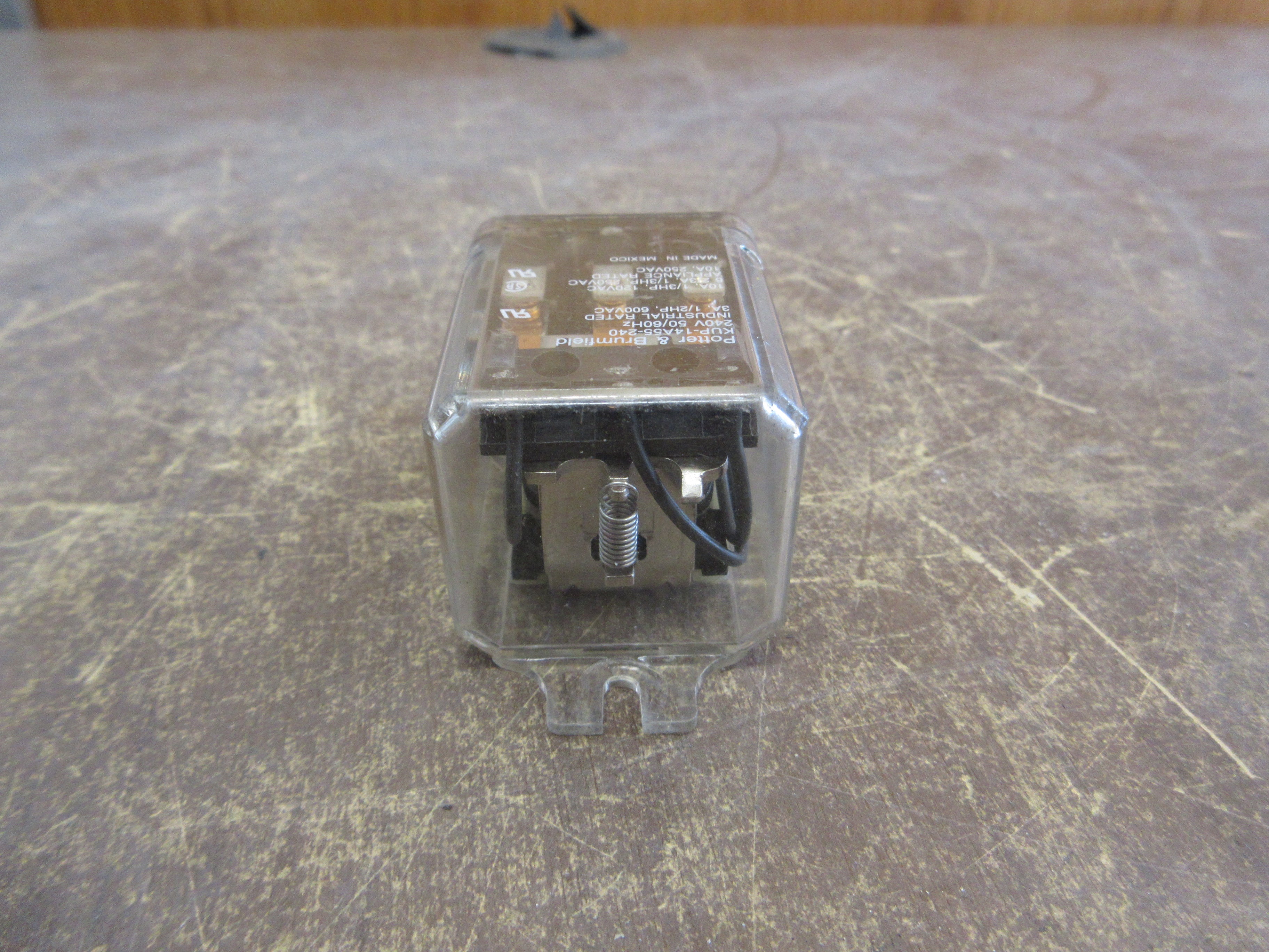 Potter & Brumfield Relay KUP-14A55-240 240V Coil *Broken Mounting Foot* Used