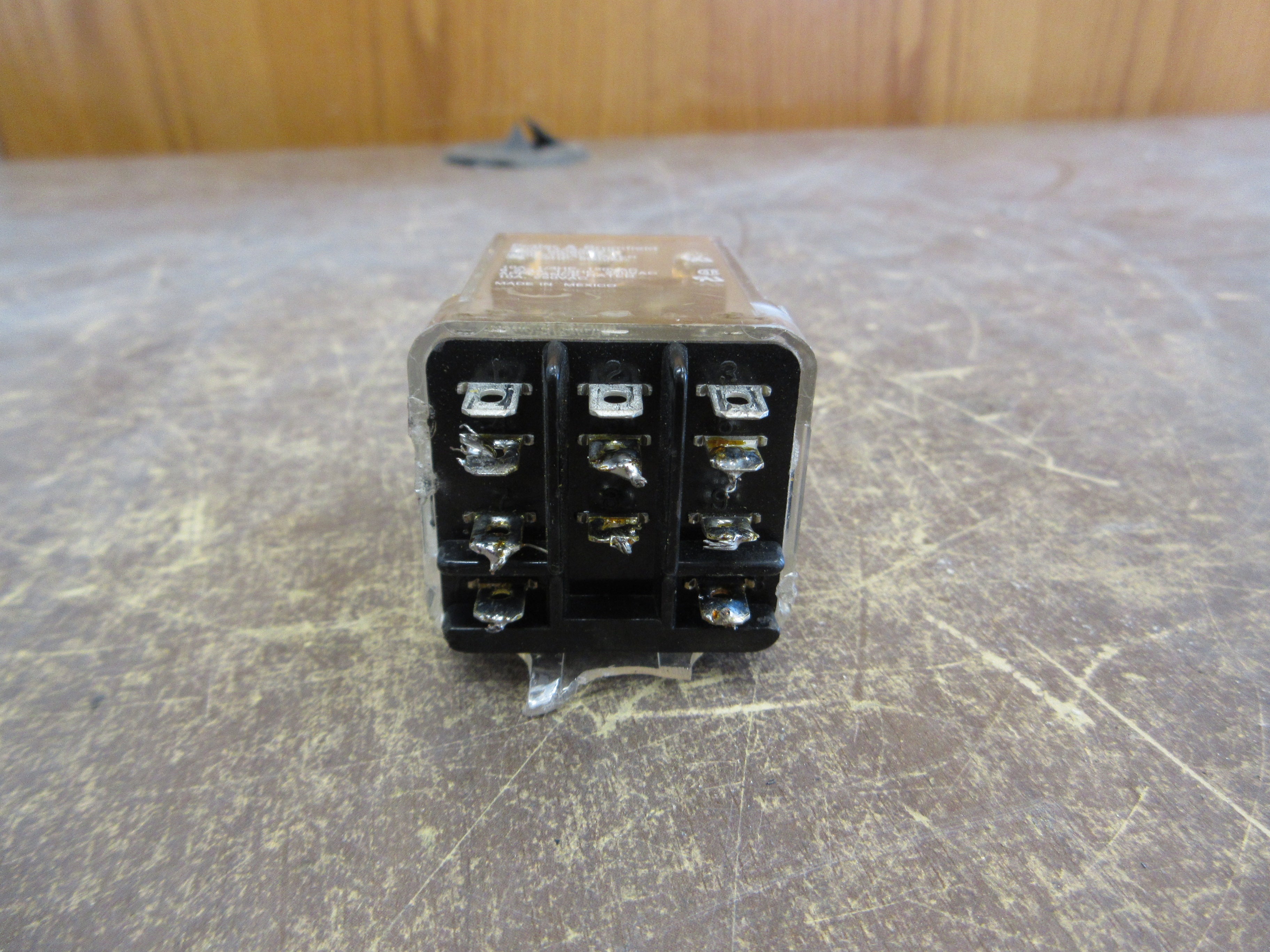 Potter & Brumfield Relay KUP-14A55-240 240V Coil *Broken Mounting Foot* Used
