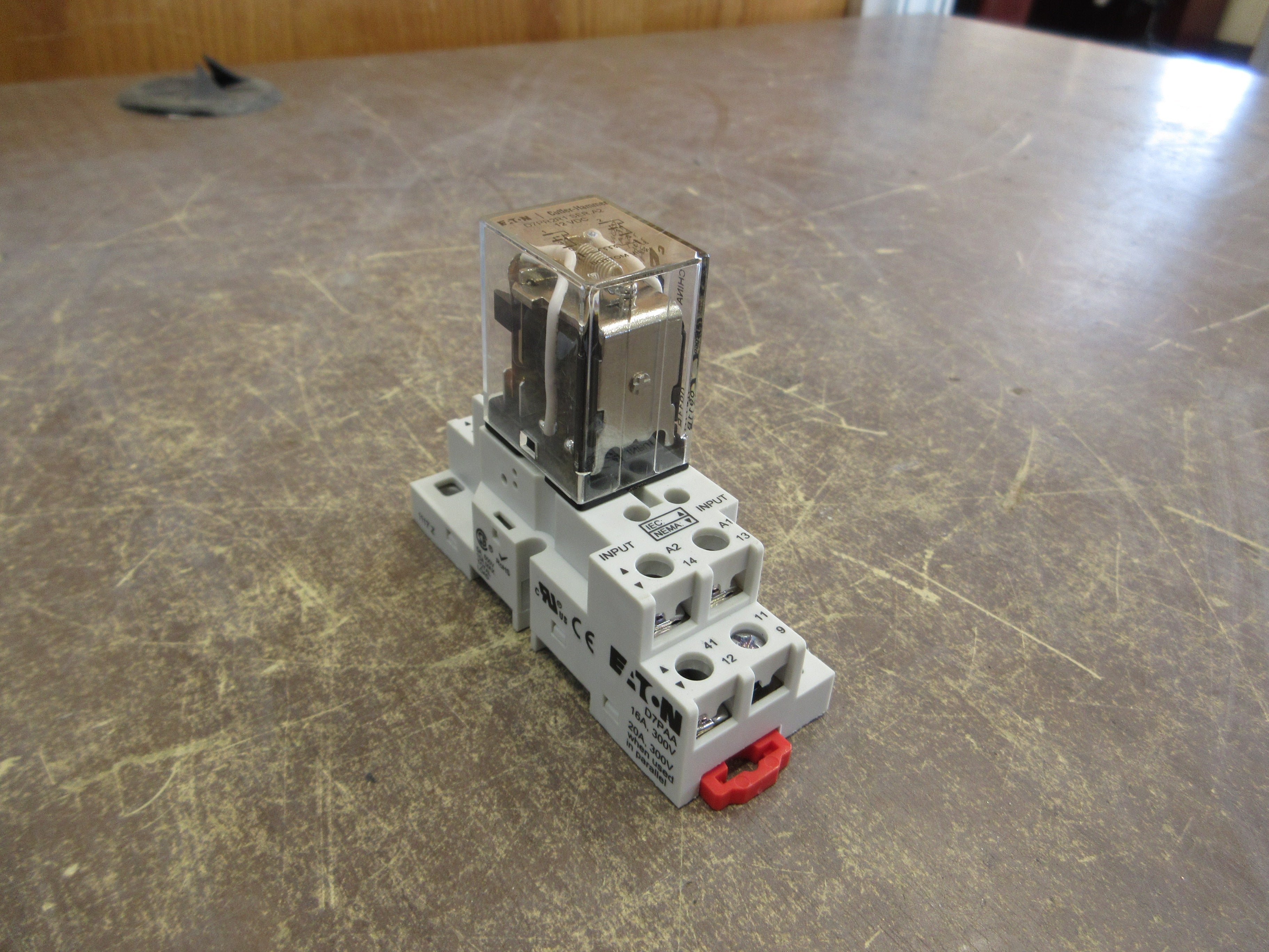 Eaton Relay D7PR2R1 Ser. A2 12VDC Coil w/ Base Used