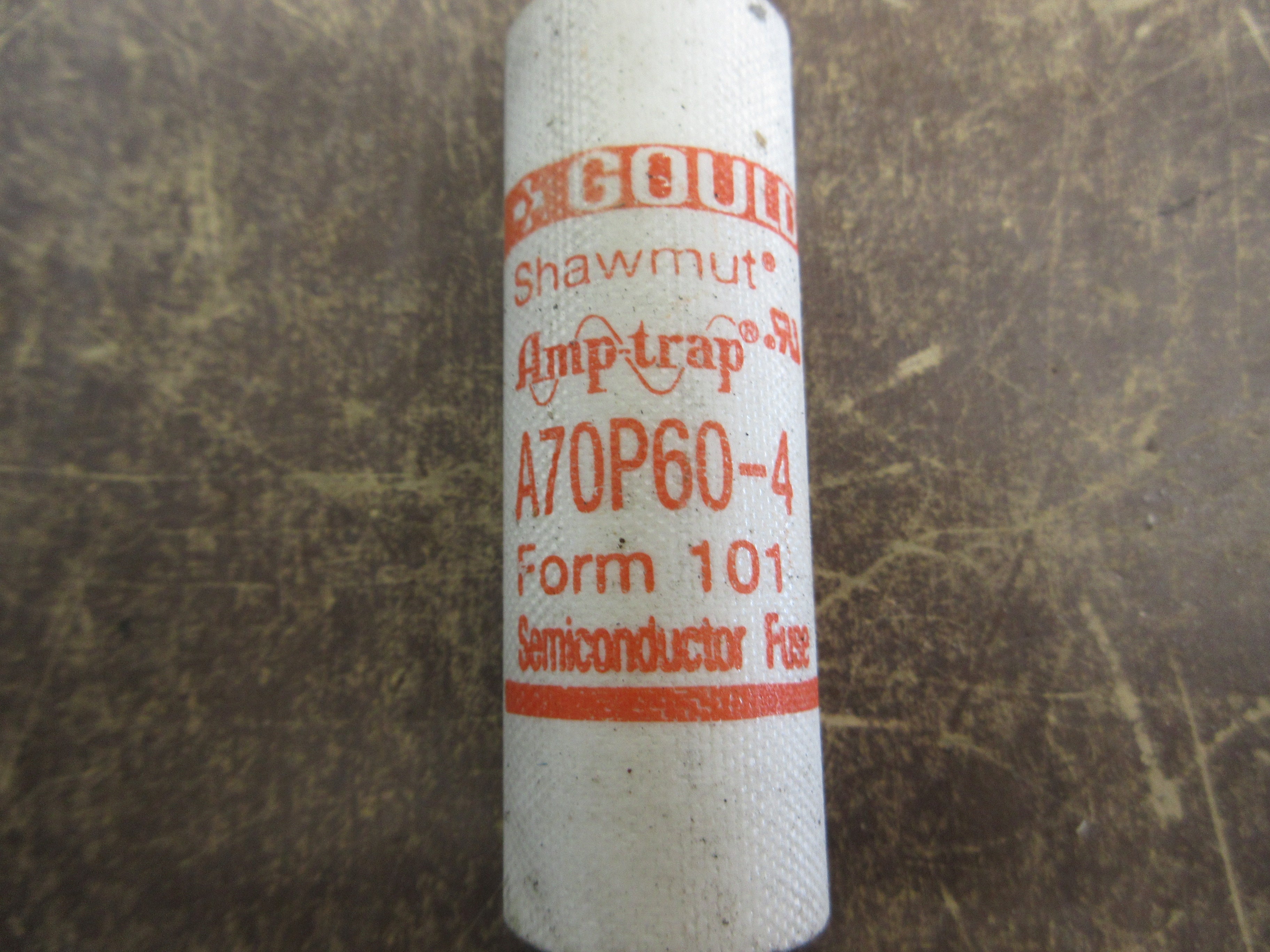 Gould Shawmut Amp-Trap Fuse A70P60-4 60A 700V Used