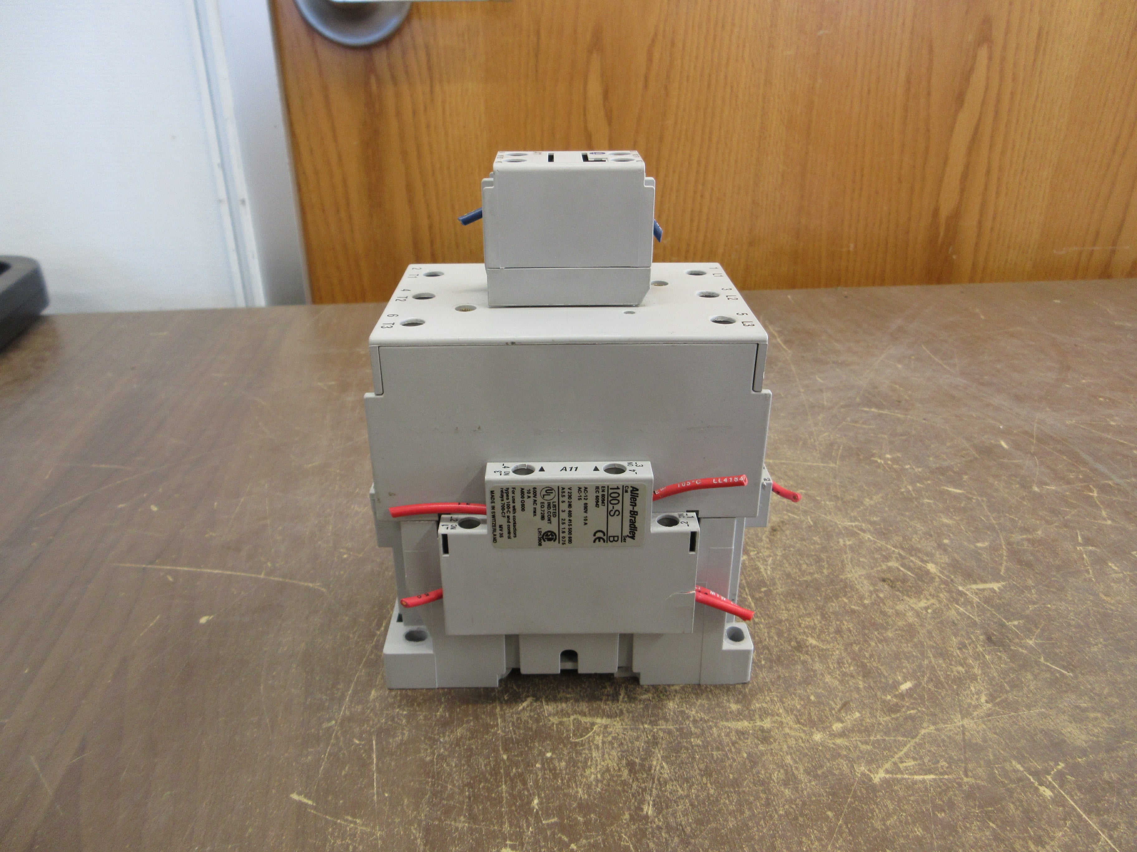 Allen-Bradley Contactor 100-C85*00 Ser. A 120V Coil 100A 600V Used