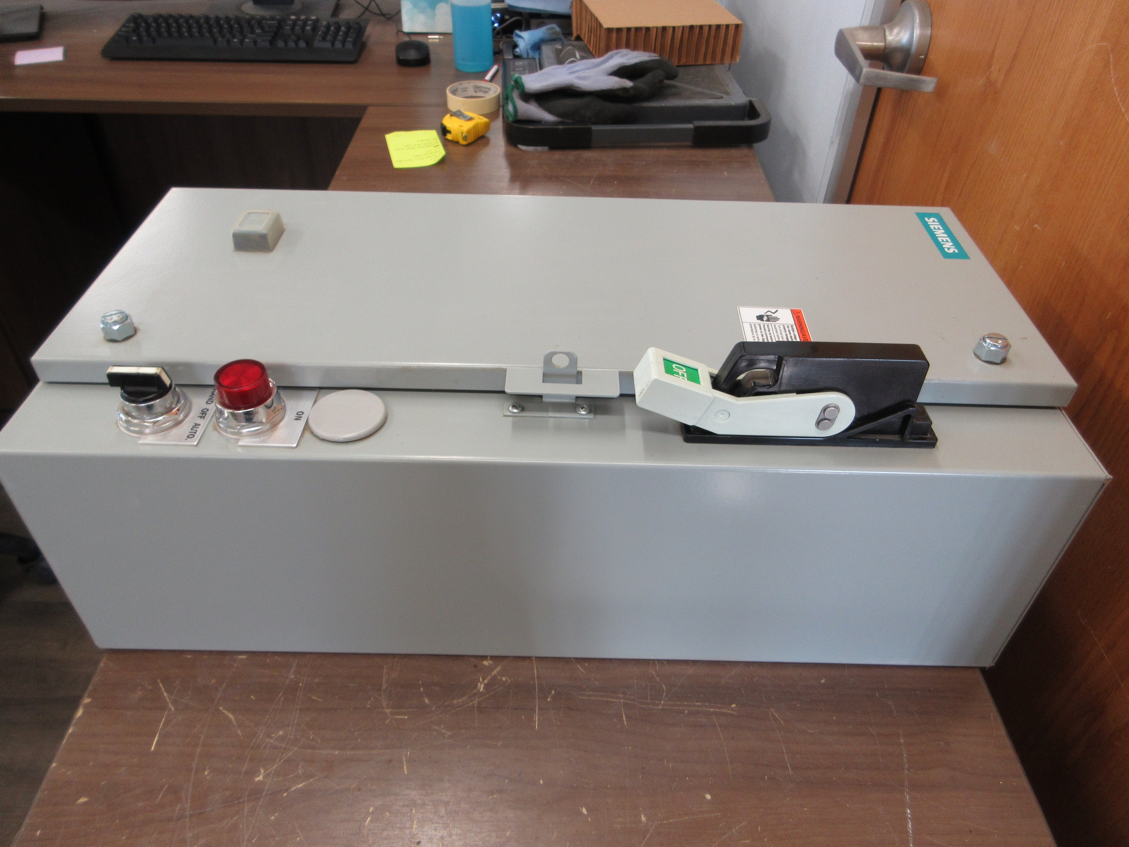 Siemens 3R Fusible Size 1 Combination 17DP92NF1281 120V Coil New Surplus