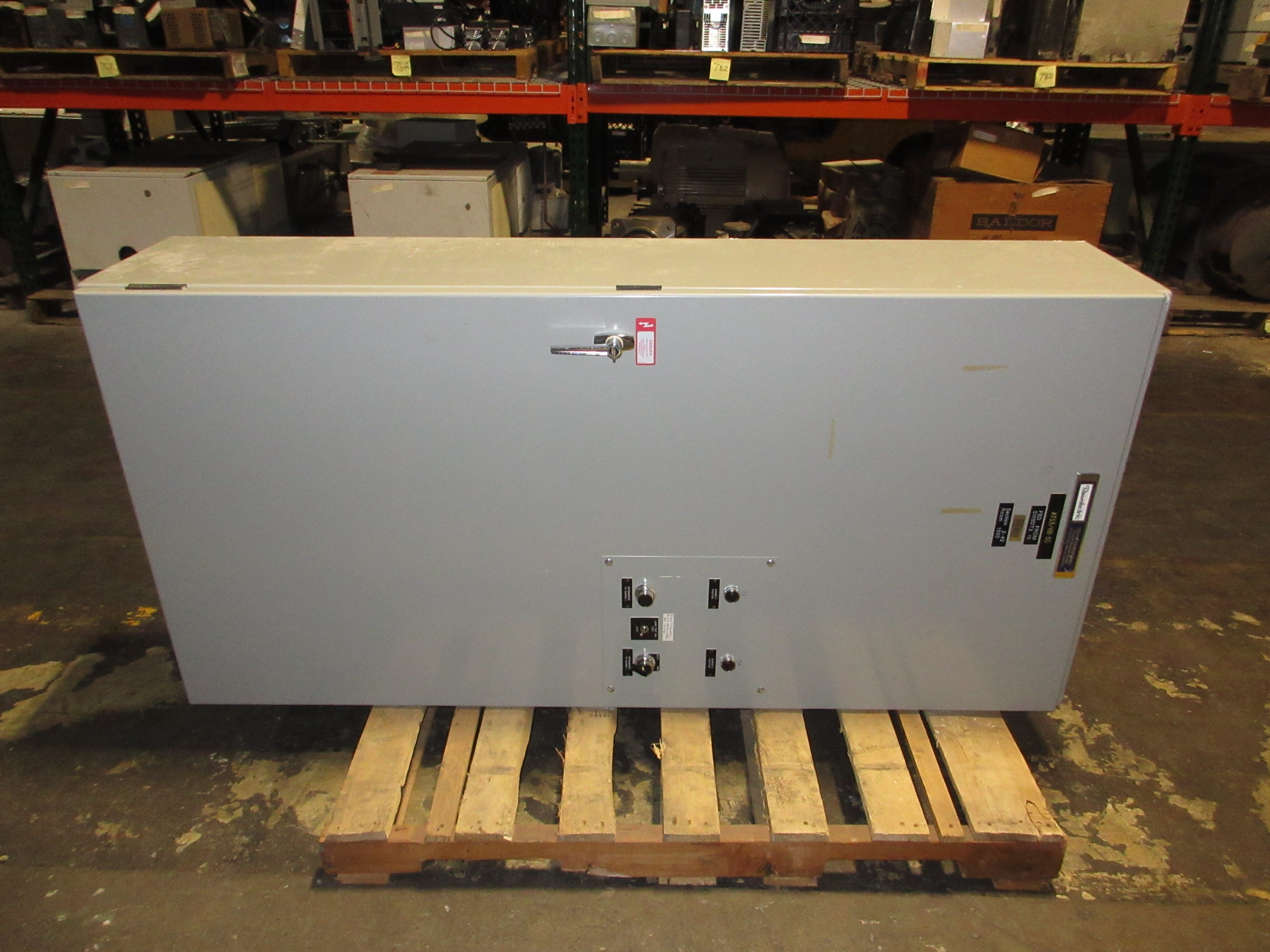 Russelectric Automatic Transfer Switch RMT-6003CE 600A 120/208V 3Ph 4W 60Hz Used