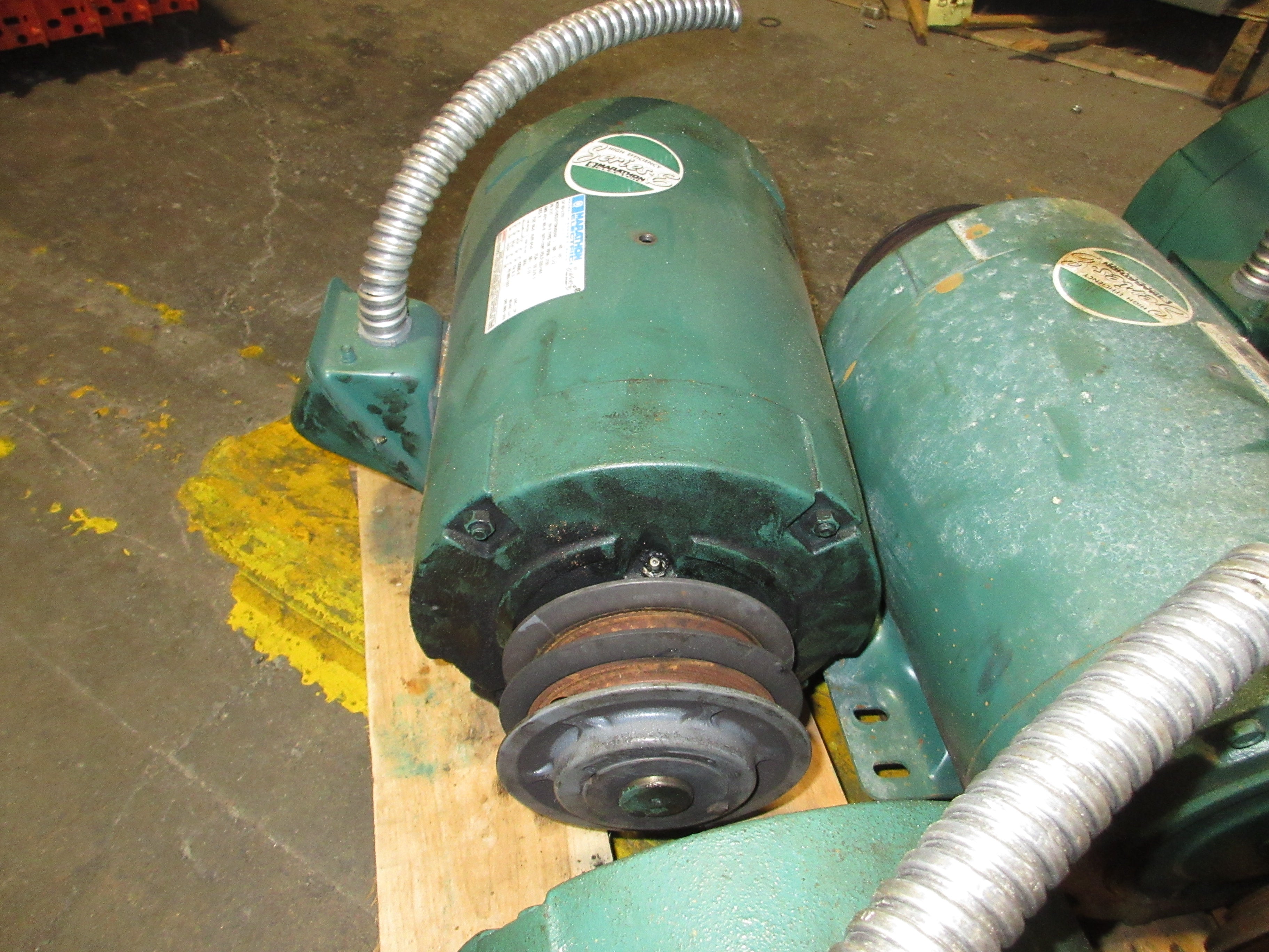 Marathon Electric Motor E720 7.5HP 1800RPM 230/460V 19.2/9.6A 3Ph 60Hz Used