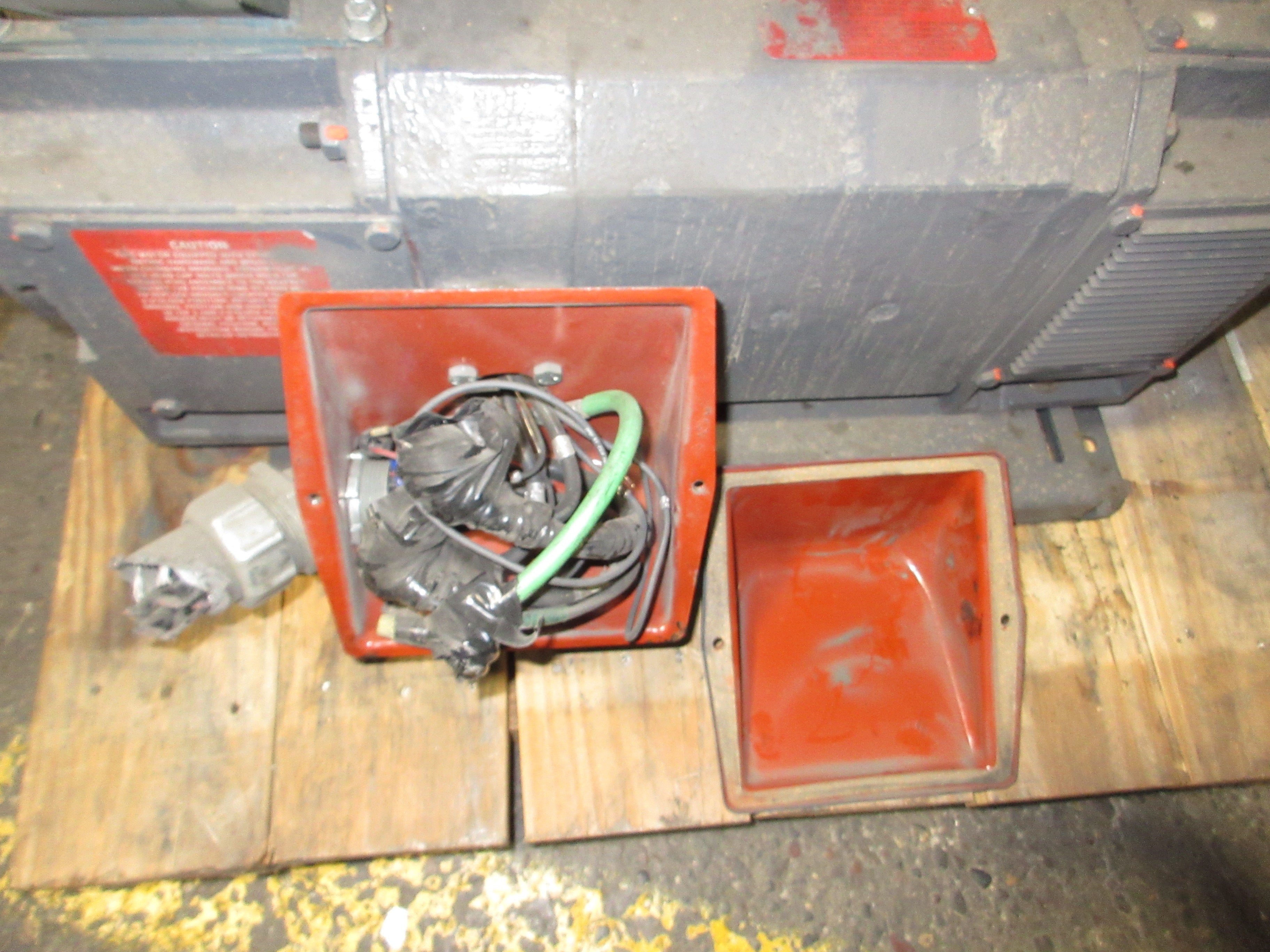 Reliance Electric DC Motor 2KSH08685A-PY 30HP 1800/2400RPM 240V 109A Used