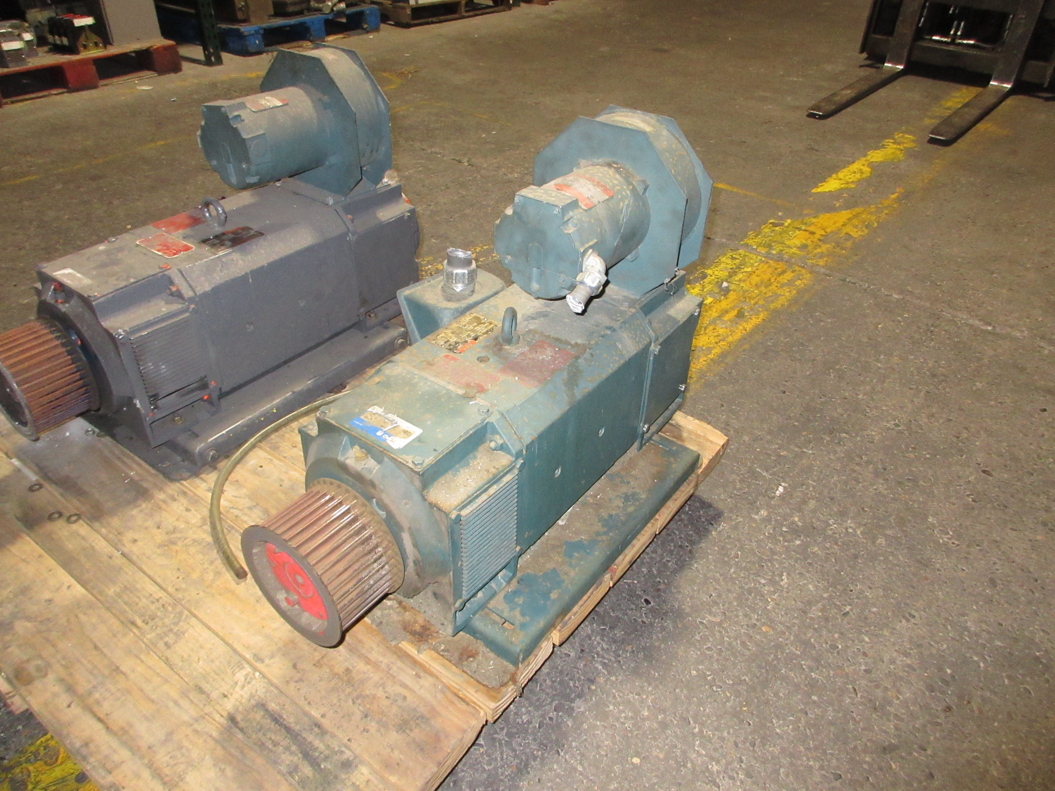Reliance Electric DC Motor N002KAW06926-PX 30HP 1800/2000RPM 240V 109A Used