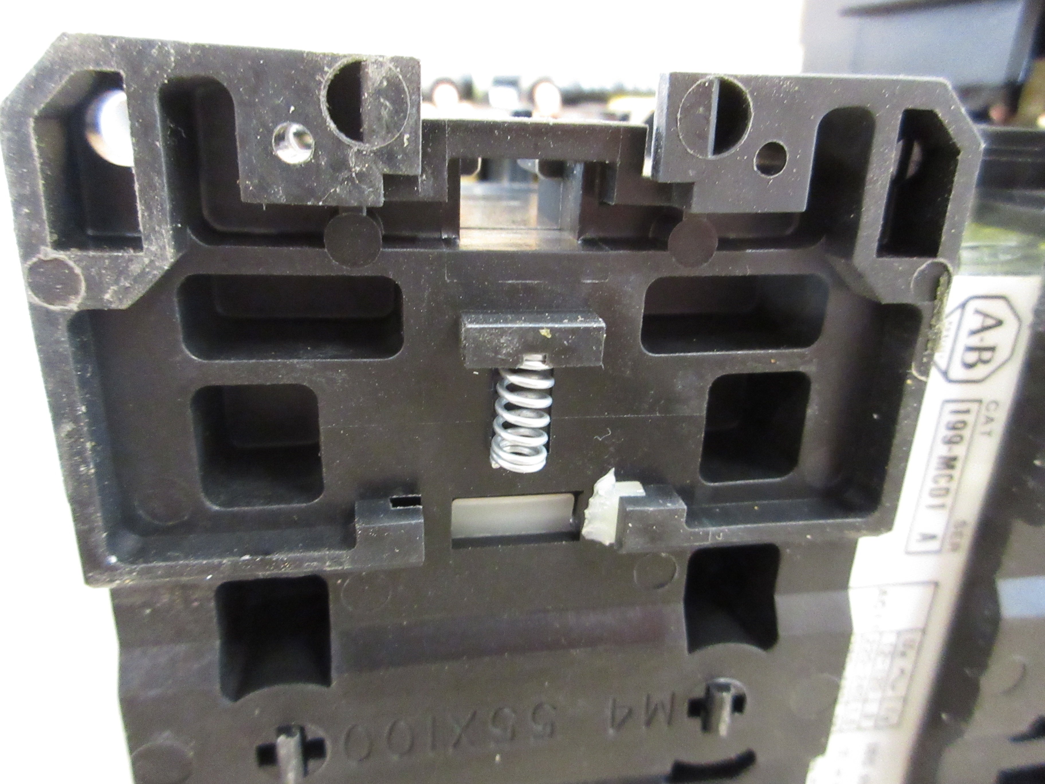 Allen-Bradley Reversing Starter 104-A45ND3-19B Ser. C 120V Coil Trip: 30-45A