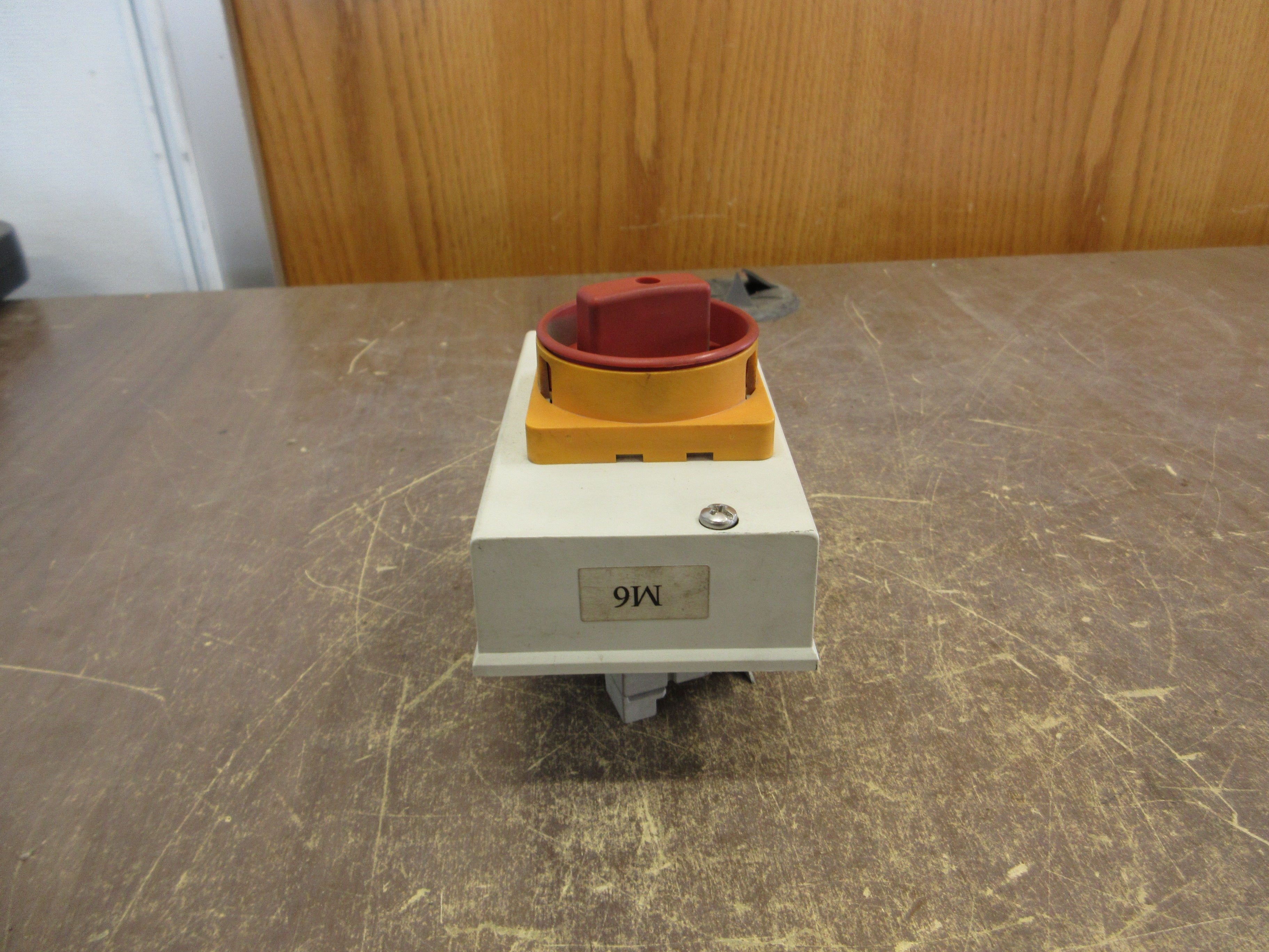 Allen-Bradley Disconnect Switch 194E-A16-1753 Ser. C 16A 3P Used