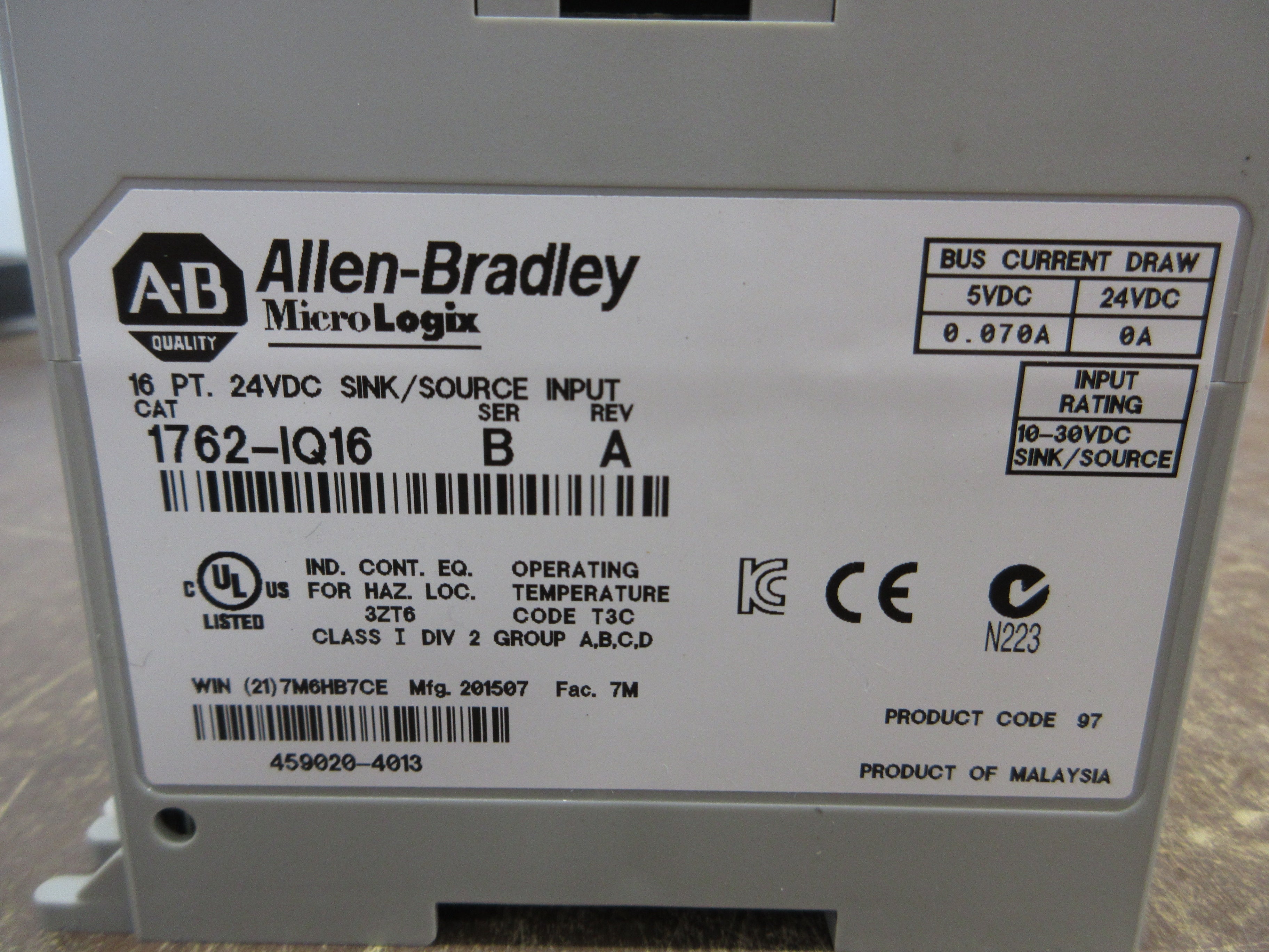 Allen-Bradley MicroLogix Sink/Source Input Module 1762-IQ16 Ser. B Rev. A 24VDC