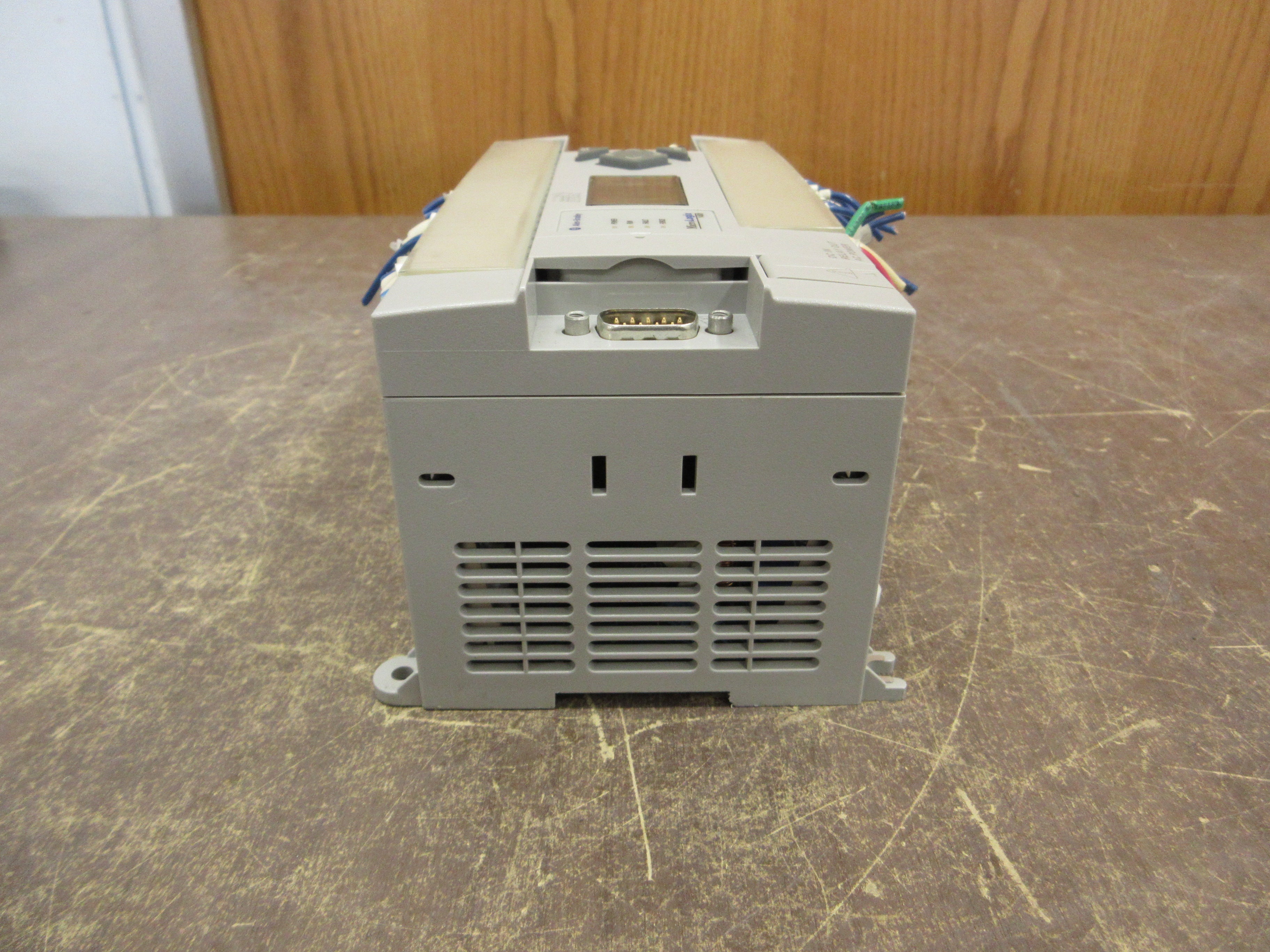 Allen-Bradley MicroLogix 1400 Controller 1766-L32BWA Ser. B FW: 15 32PT Used
