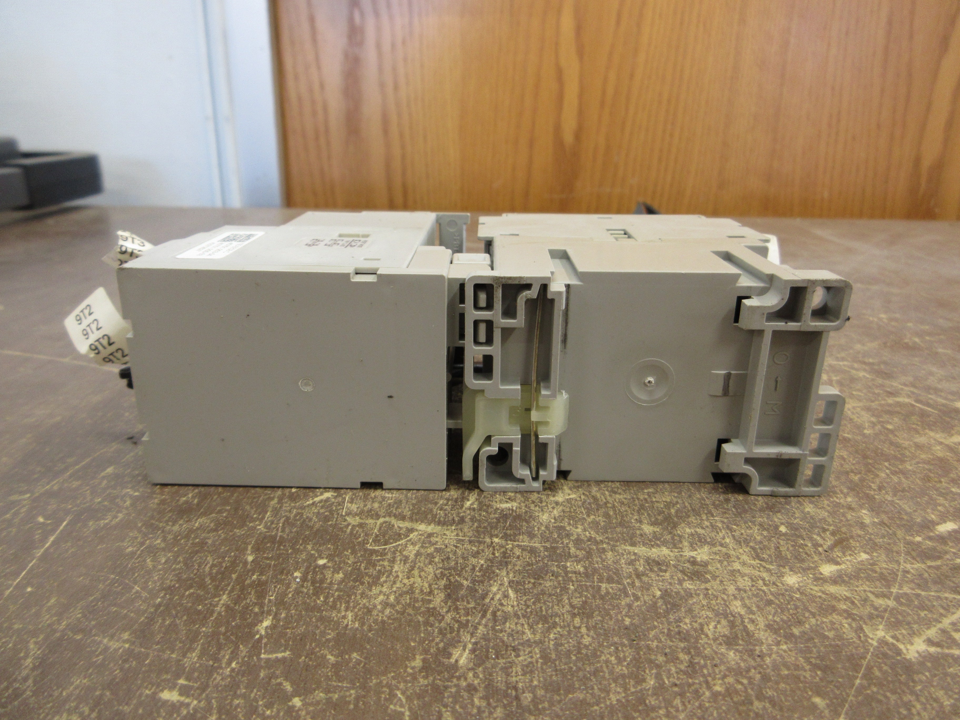 Allen-Bradley Starter 100-C09E*10/193-EECB 24VDC Coil Trip: 1.0-5.0A 600V Used