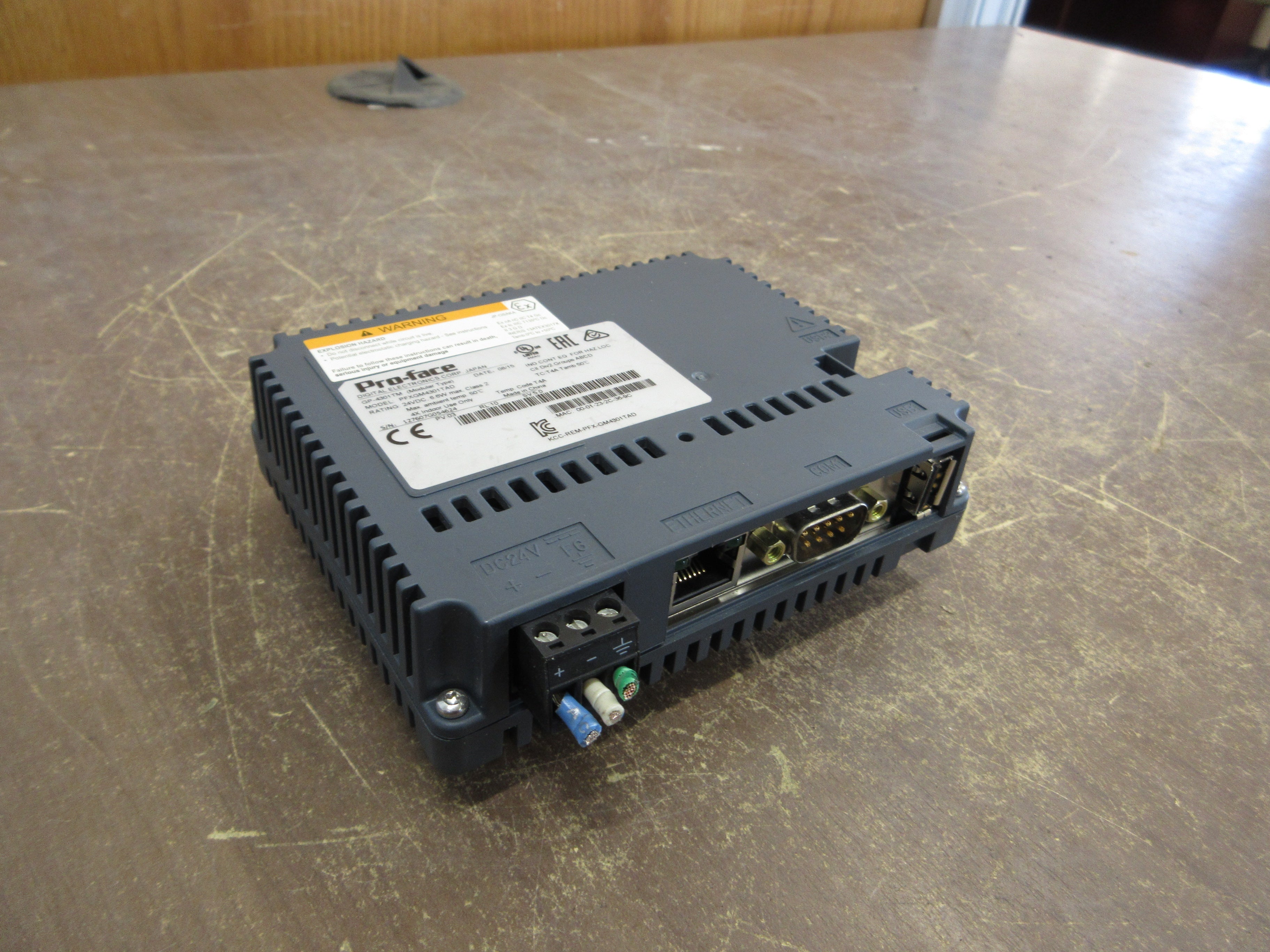Pro-Face GP-4301Tm Controller PFXGM4301TAD 24VDC Used