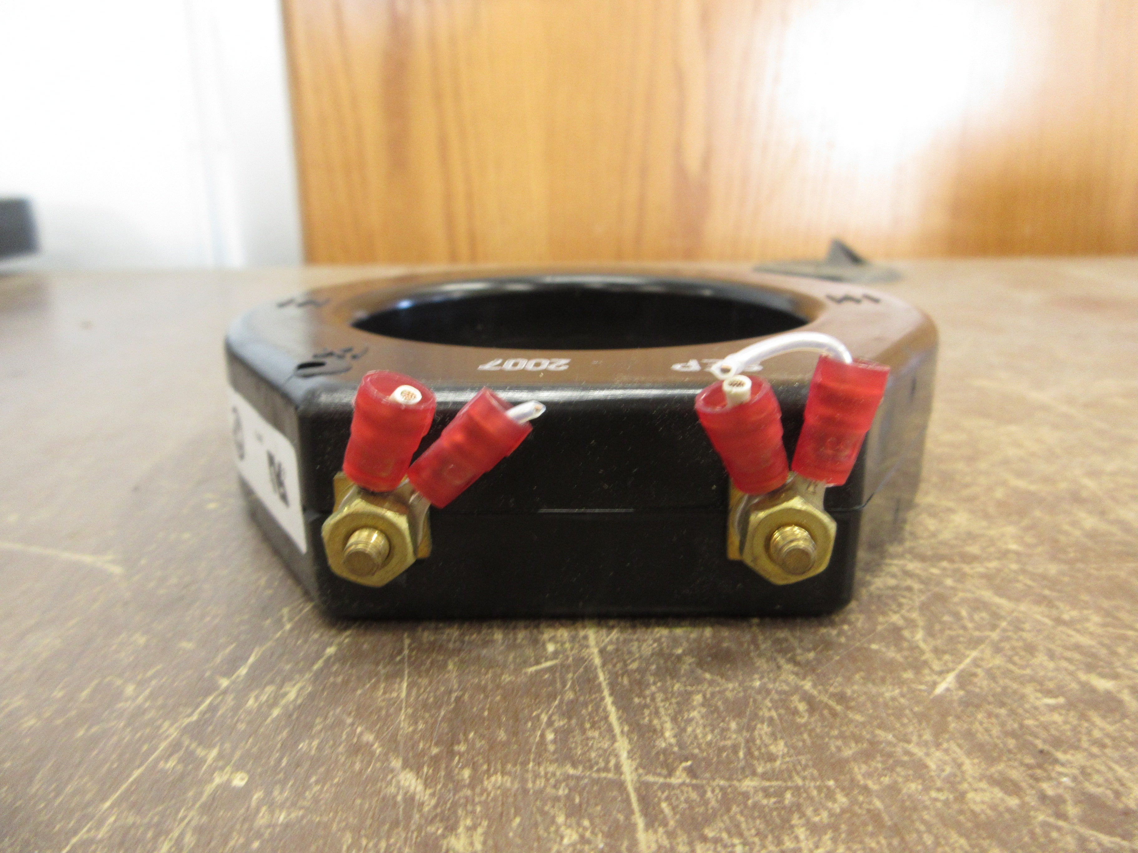 Instrument Transformers Current Transformer 76RT-122 Ratio 1200:5A 600V 50-400Hz Used