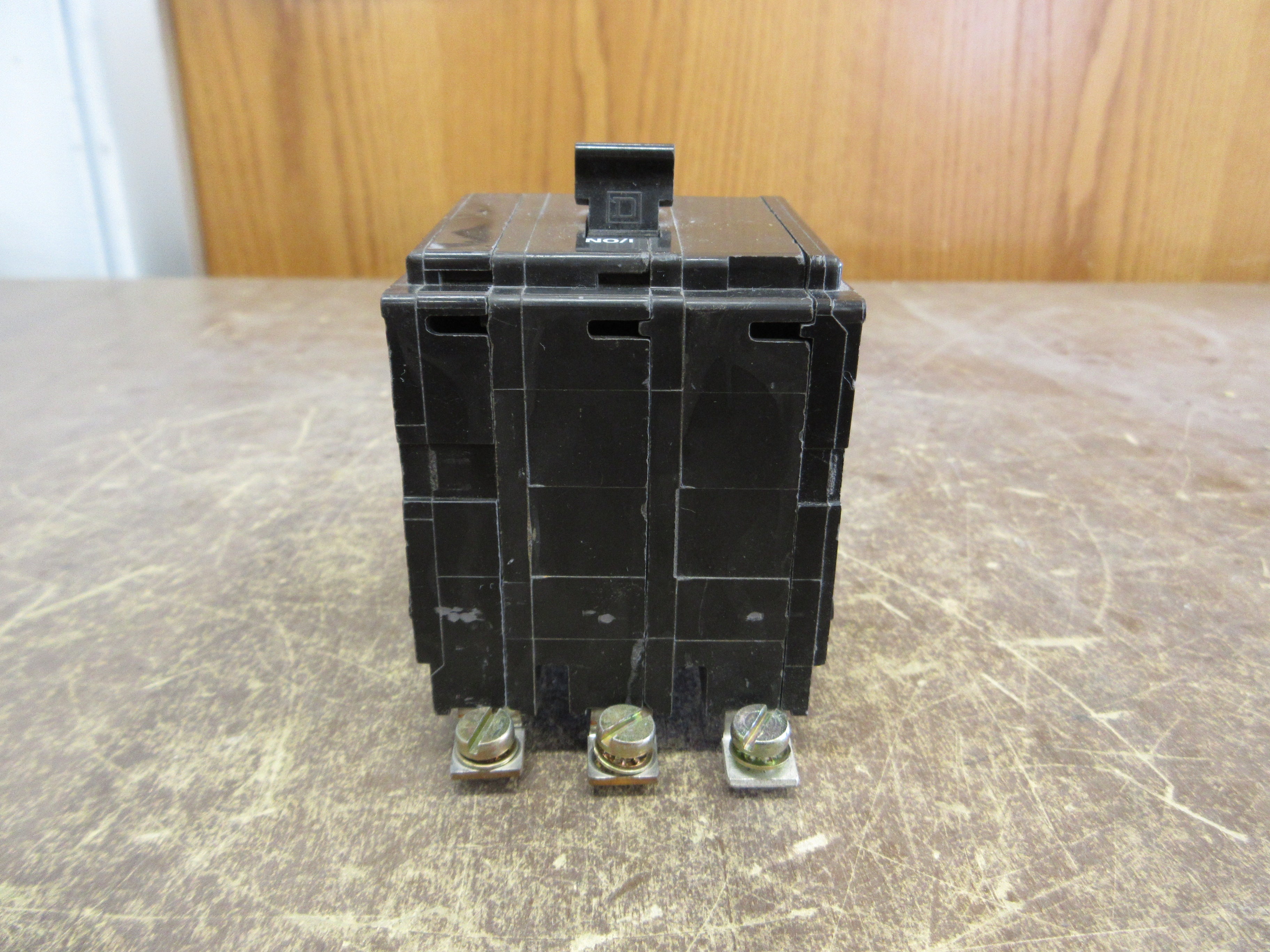Square D Bolt-On Circuit Breaker QOB340 40A 240V 3P Used