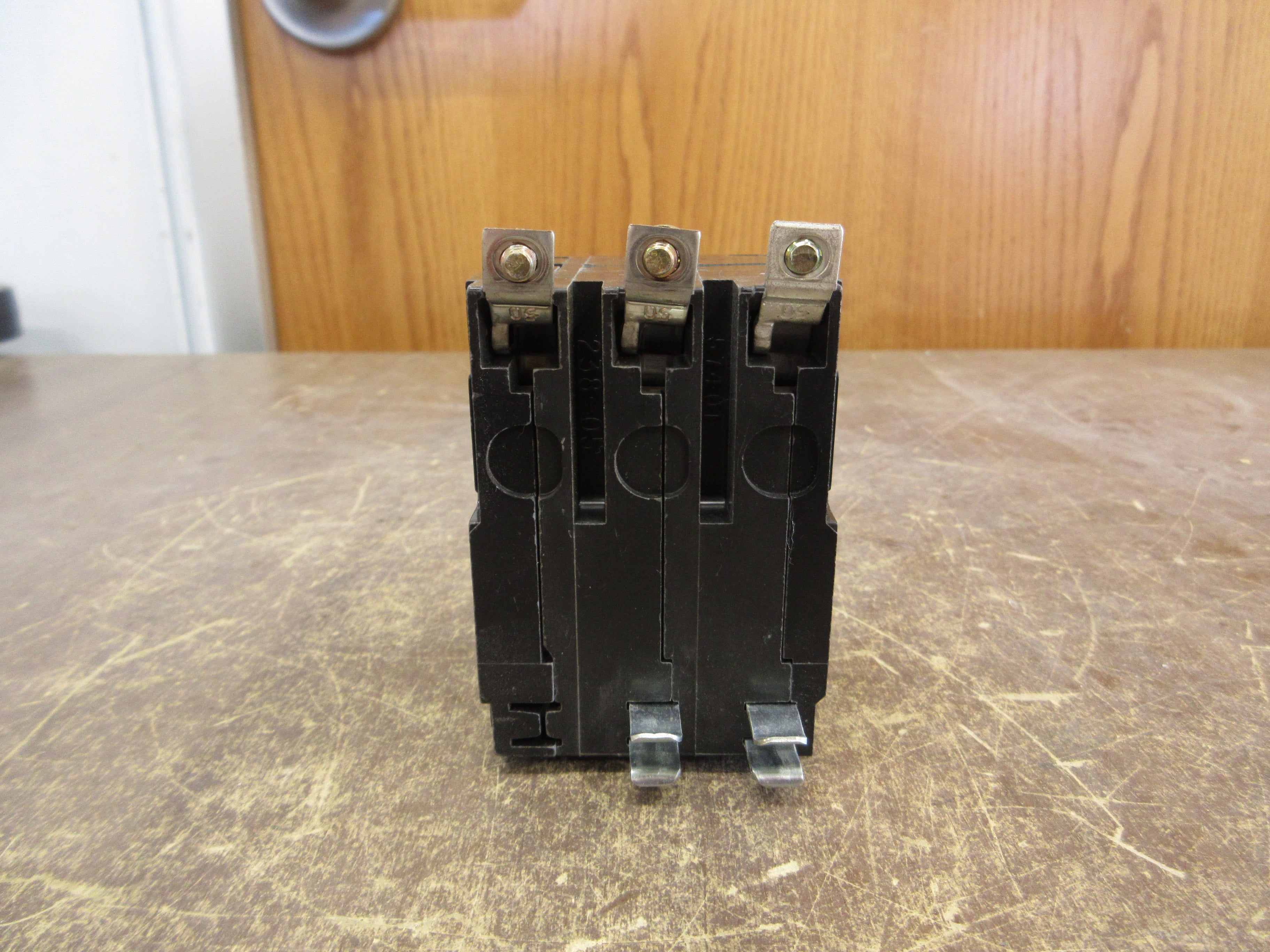 Square D Bolt-On Circuit Breaker QOB340 40A 240V 3P Used