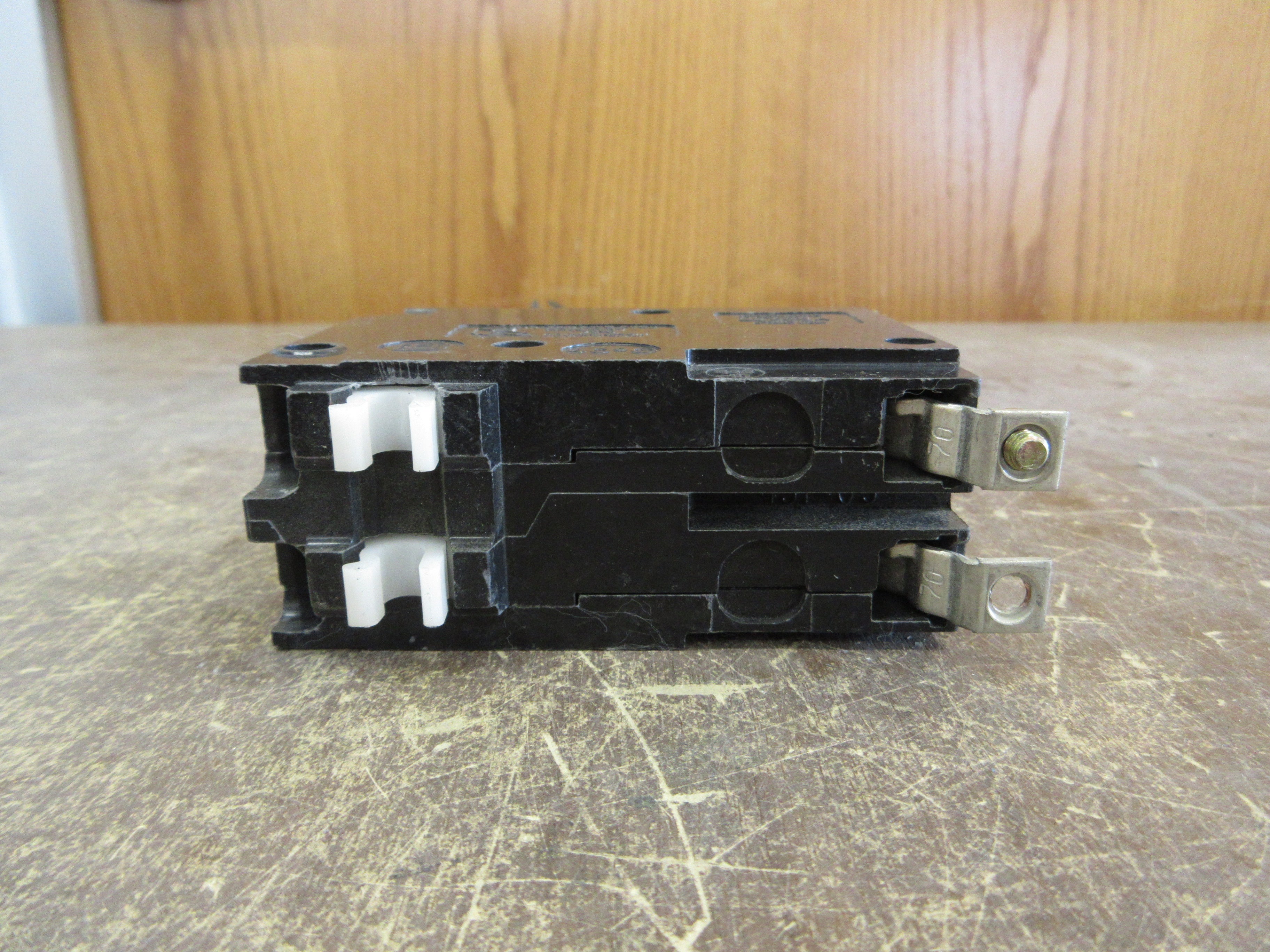 Square D Bolt-On Circuit Breaker QOB240VH 40A 120/240V 2P 22kA Used
