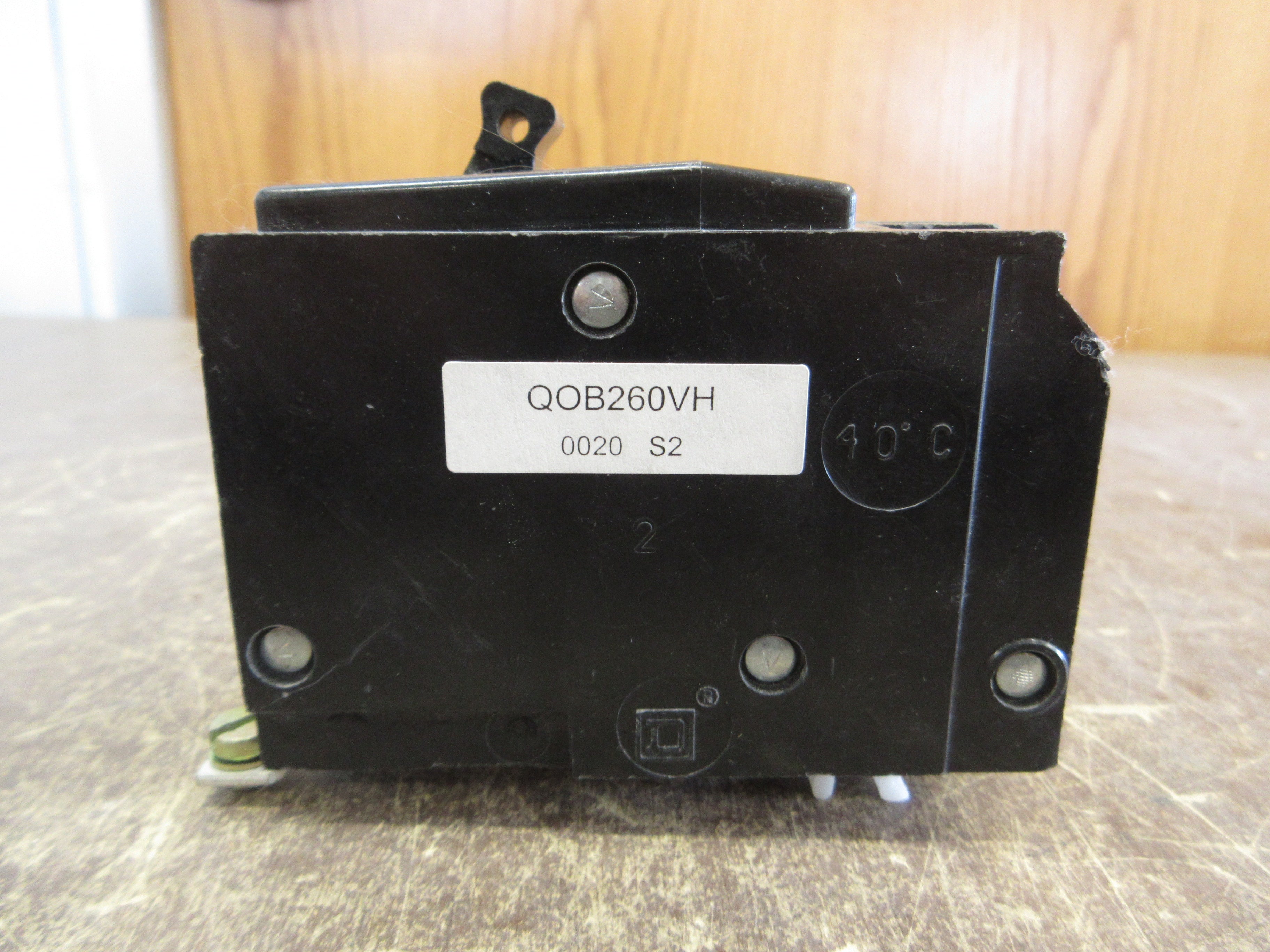 Square D Bolt-On Circuit Breaker QOB260VH 60A 120/240V 2P 22kA Used