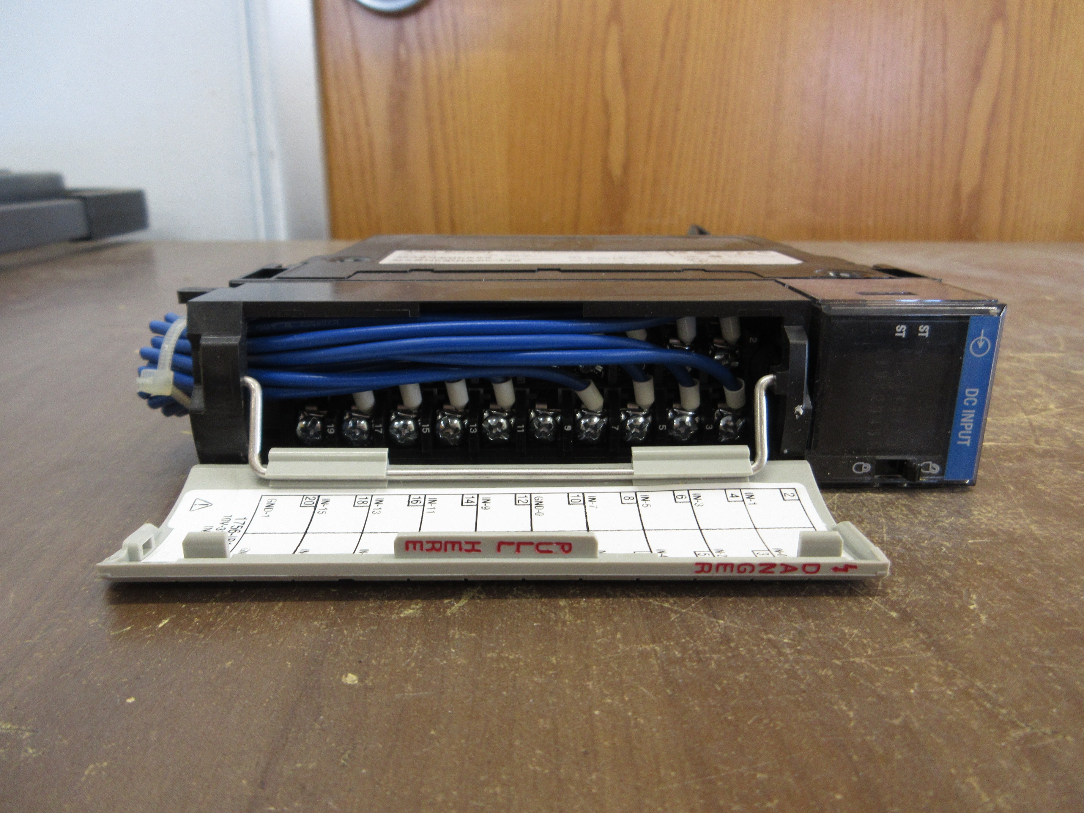 Allen-Bradley ControlLogix Digital Input Module 1756-IB16 Ser. A F/W. 3.004 Used