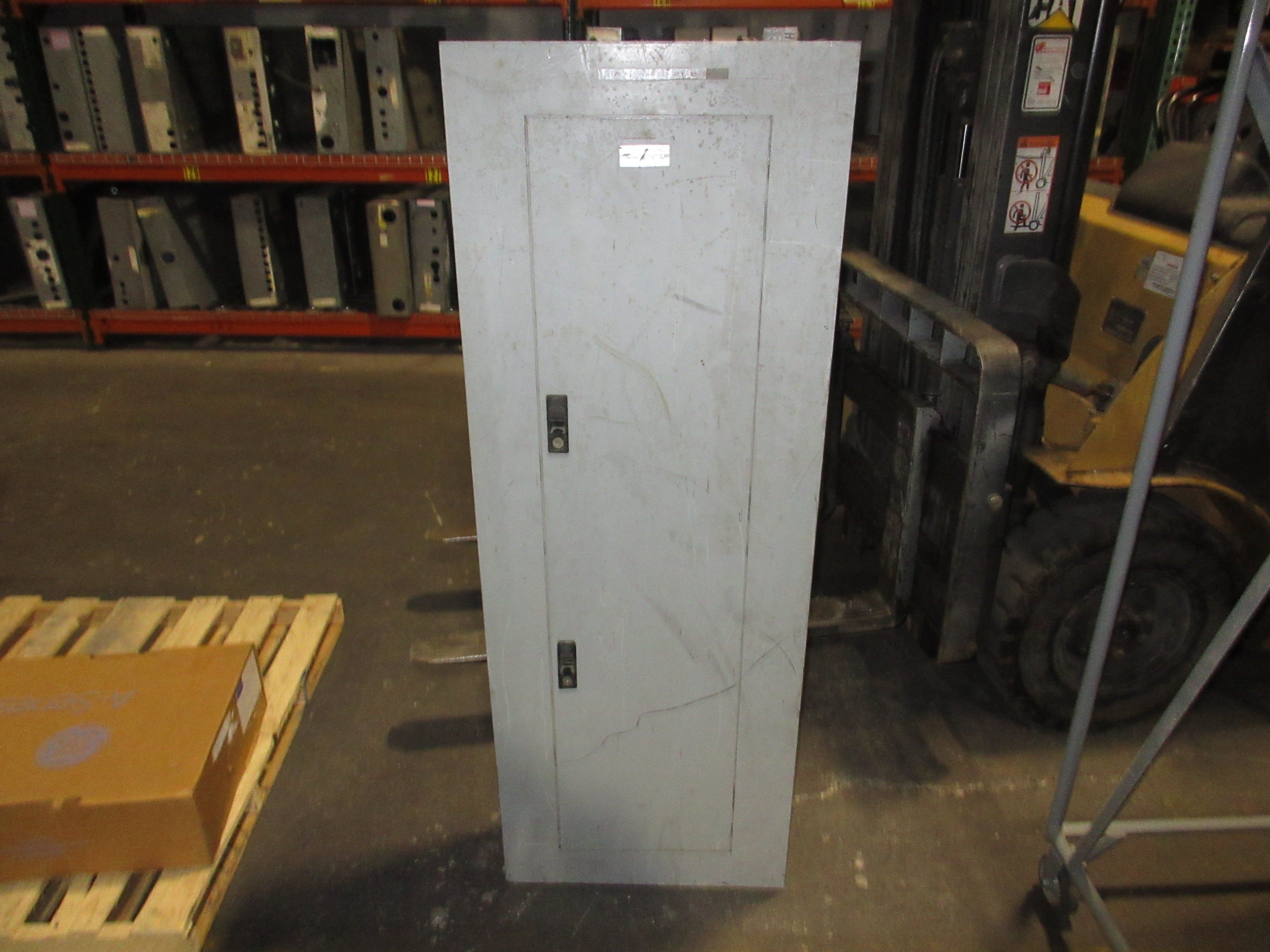 Allen-Bradley Main Lug Breaker Panel AQF3422MBX AXB4P1 225A Max 208Y/120 3Ph 4W