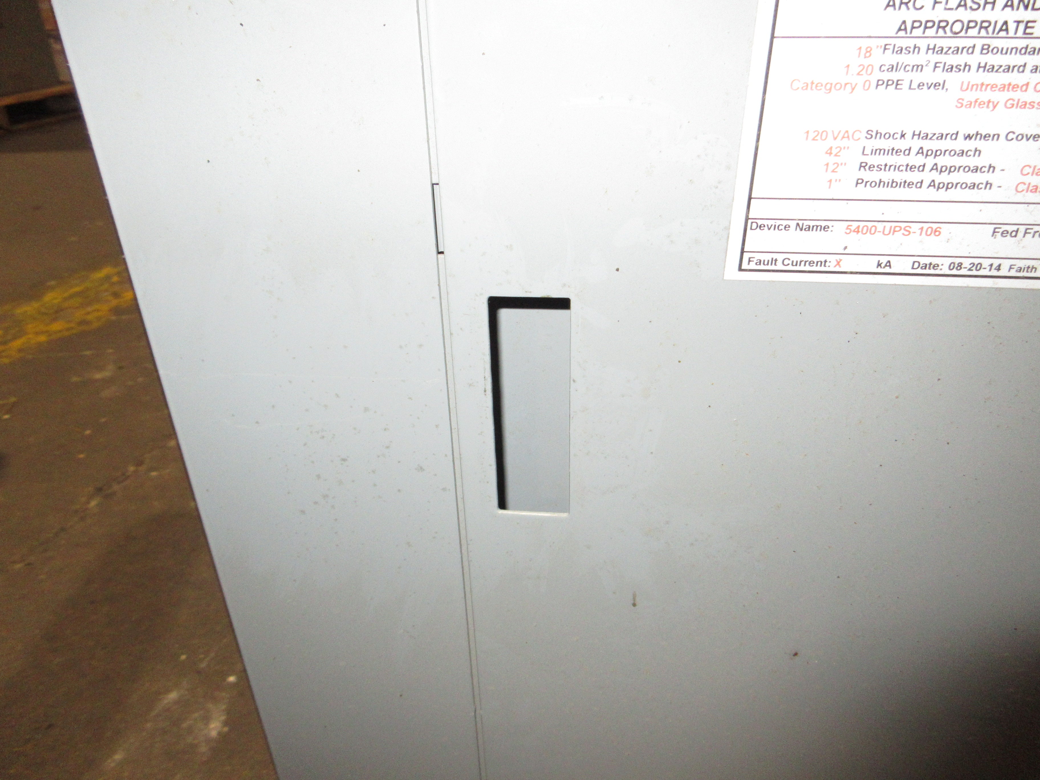 GE Main Lug Breaker Panel AQU1182RCX AXT1 225A Max 120/240V 1Ph 3W 18-Slot Used