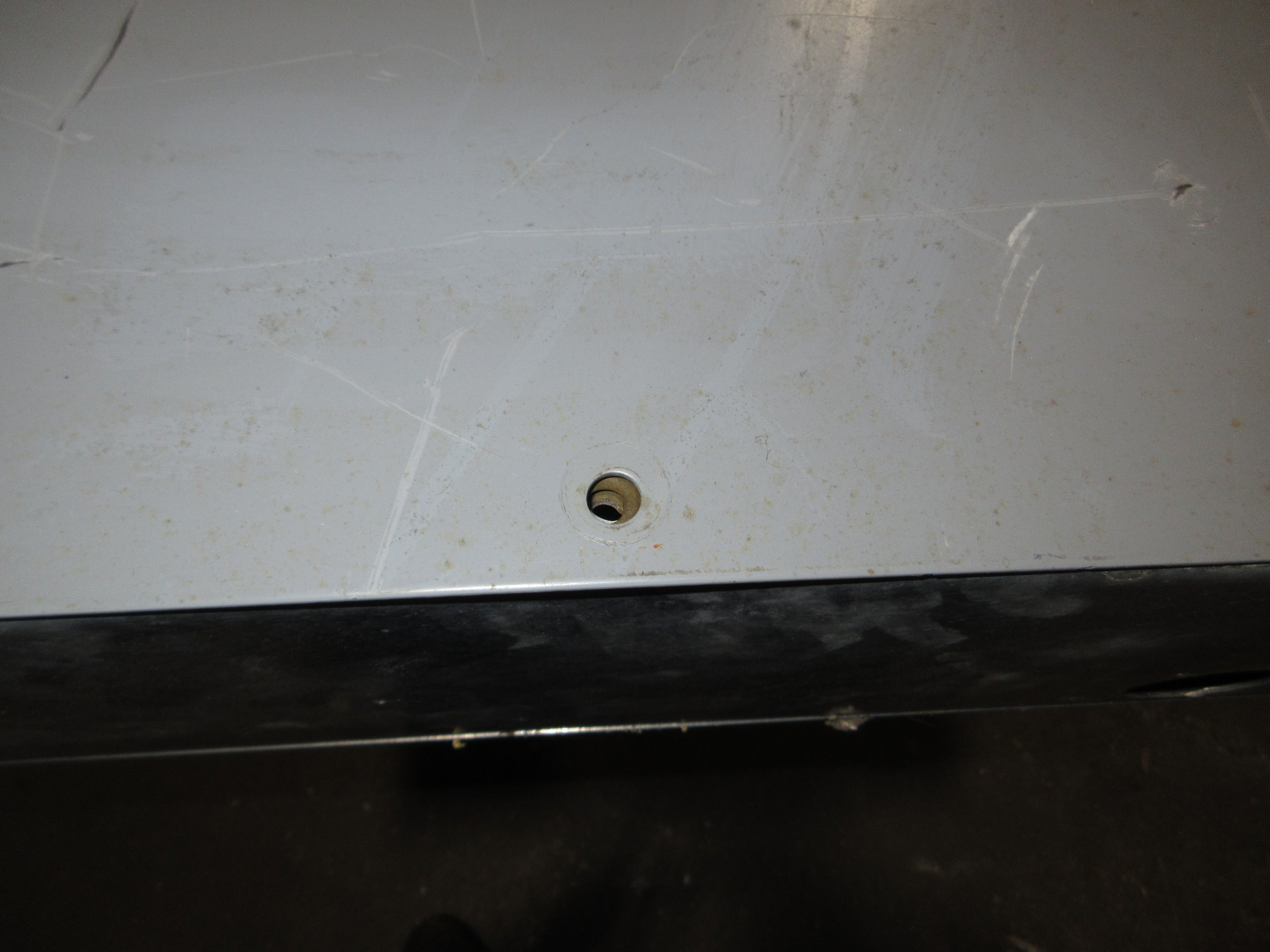 Eaton Main Breaker Circuit Breaker Panel IC96649G02 225A Max 208Y/120 225A Main