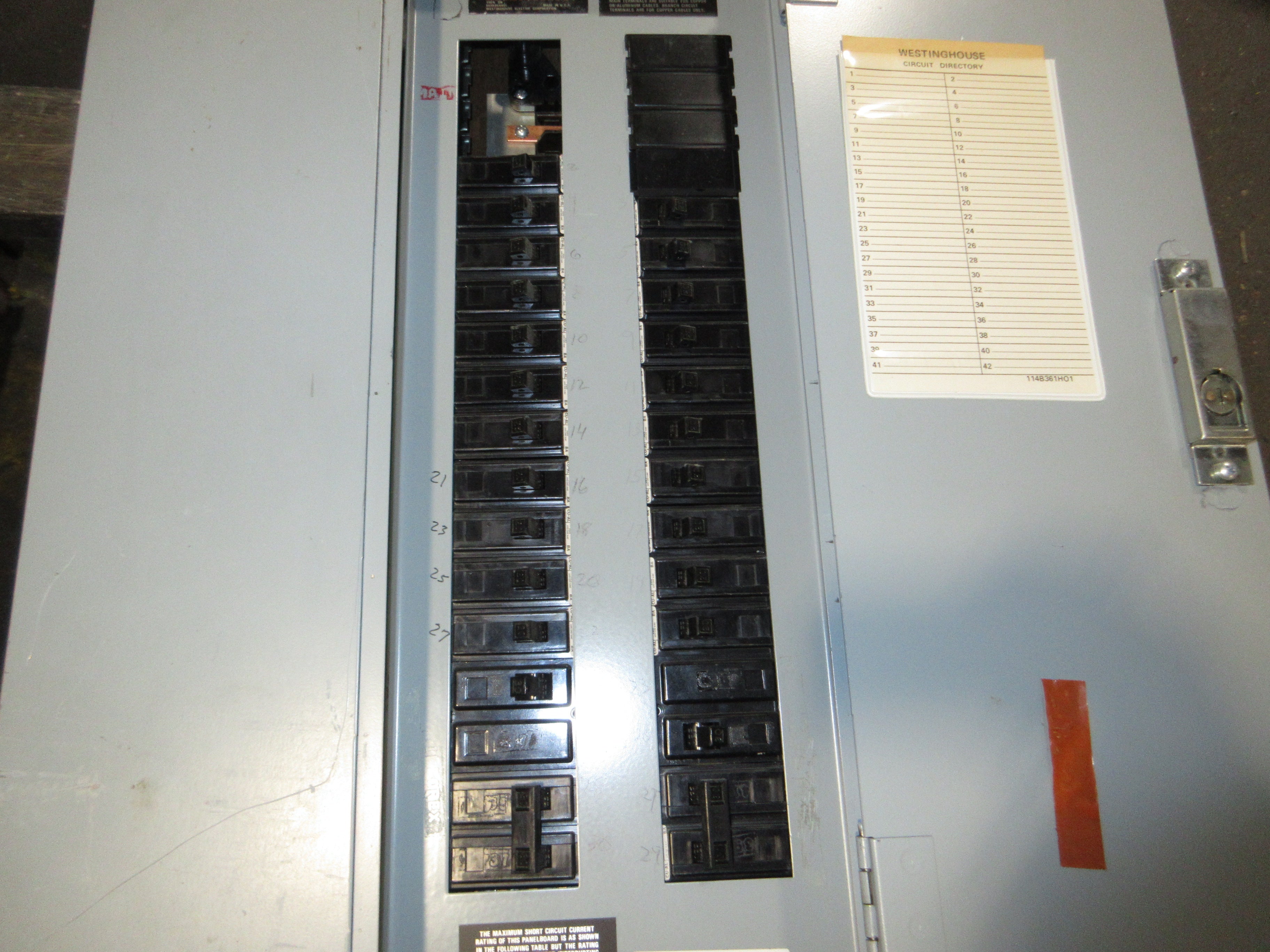 Westinghouse Main Lug Breaker Panel DS5446-10465 100A Max 120/208V 3Ph 4W Used