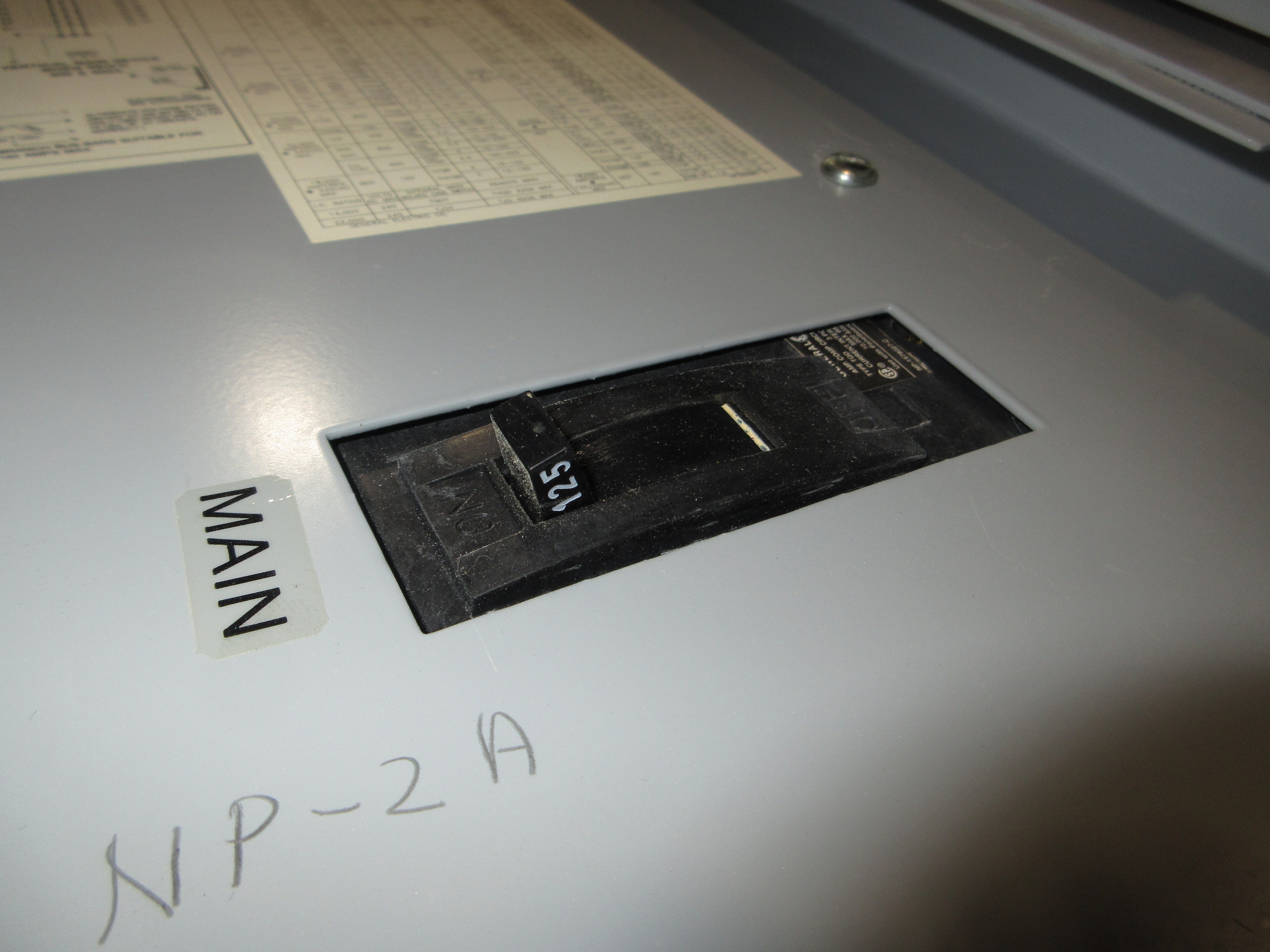 GE Main Breaker Circuit Breaker Panel AQF3422ATX AXT1 125A Main 225A Max 3Ph 4W