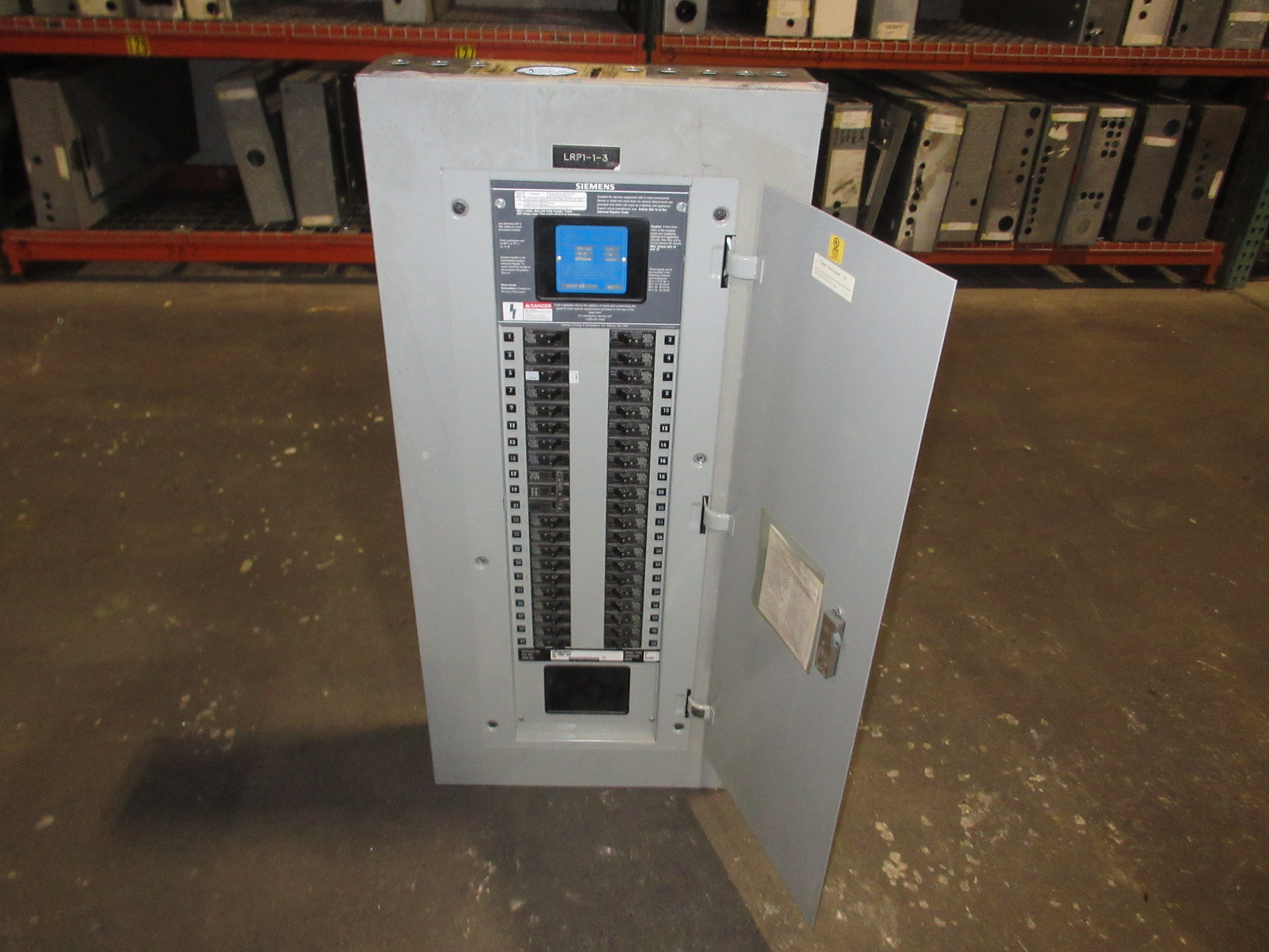 Siemens Main Lug Breaker Panel S1C42ML250CTS 250A Max 208Y/120V 3Ph 4W 42-Slot