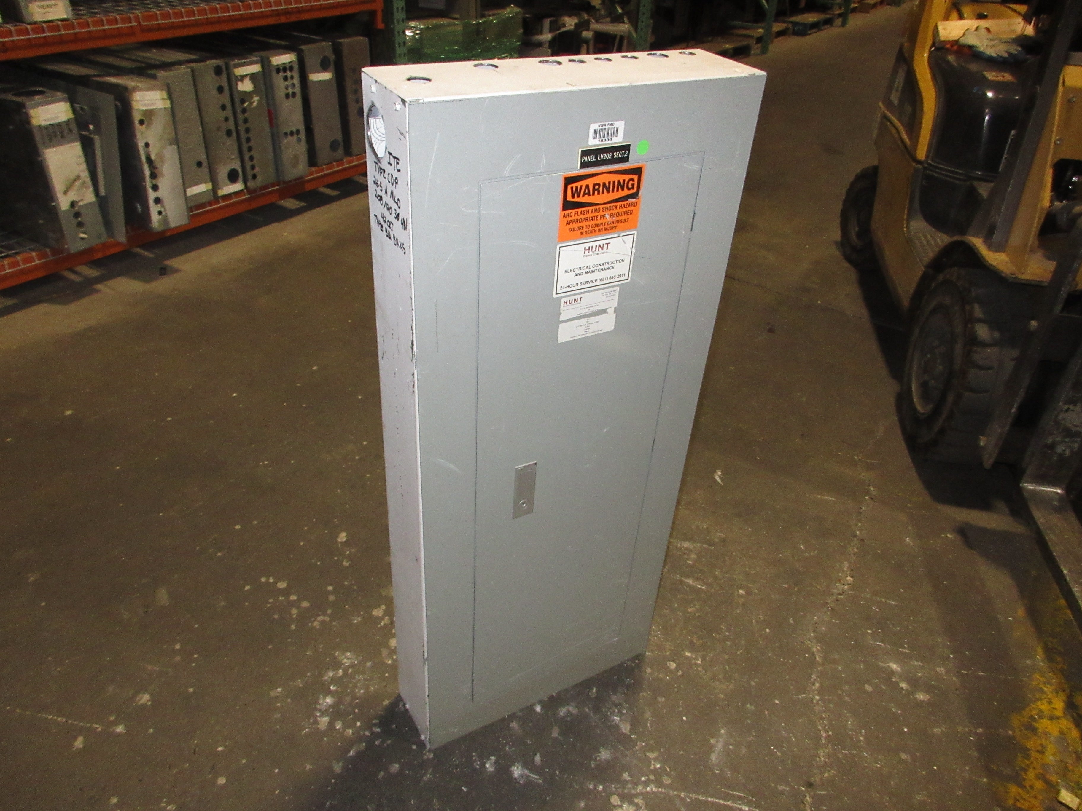 ITE Main Lug Breaker Panel CDP-7 225A Max 208/120V 3Ph 4W 42-Slot Used