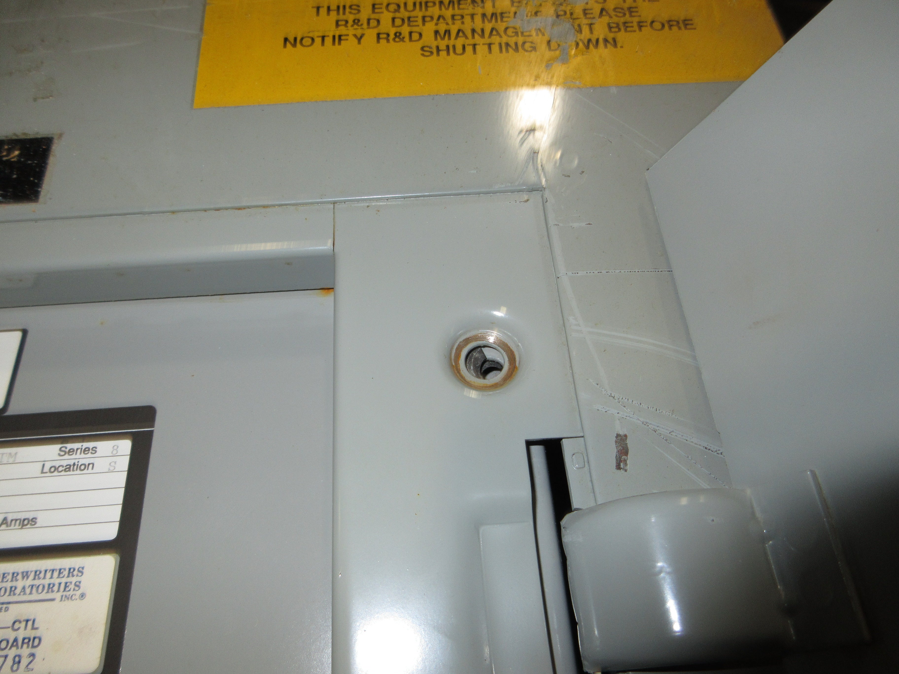 Siemens Main Lug Breaker Panel BG42ML4100STM 100A Max 208Y/120V 3Ph 4W 42-Slot