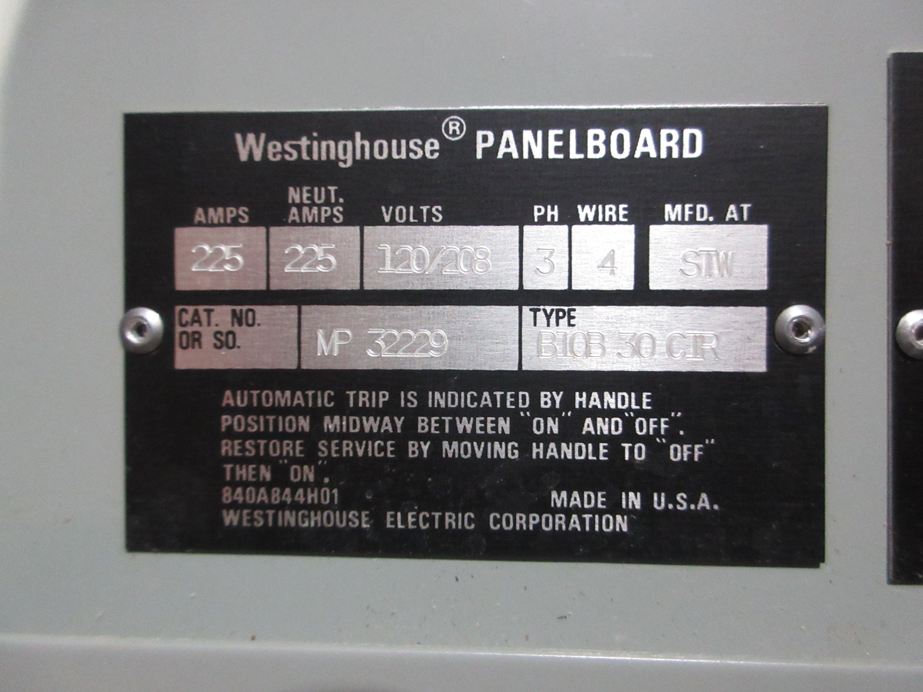 Westinghouse Main Breaker Circuit Breaker Panel MP 32229 225A Max 120/208V Used