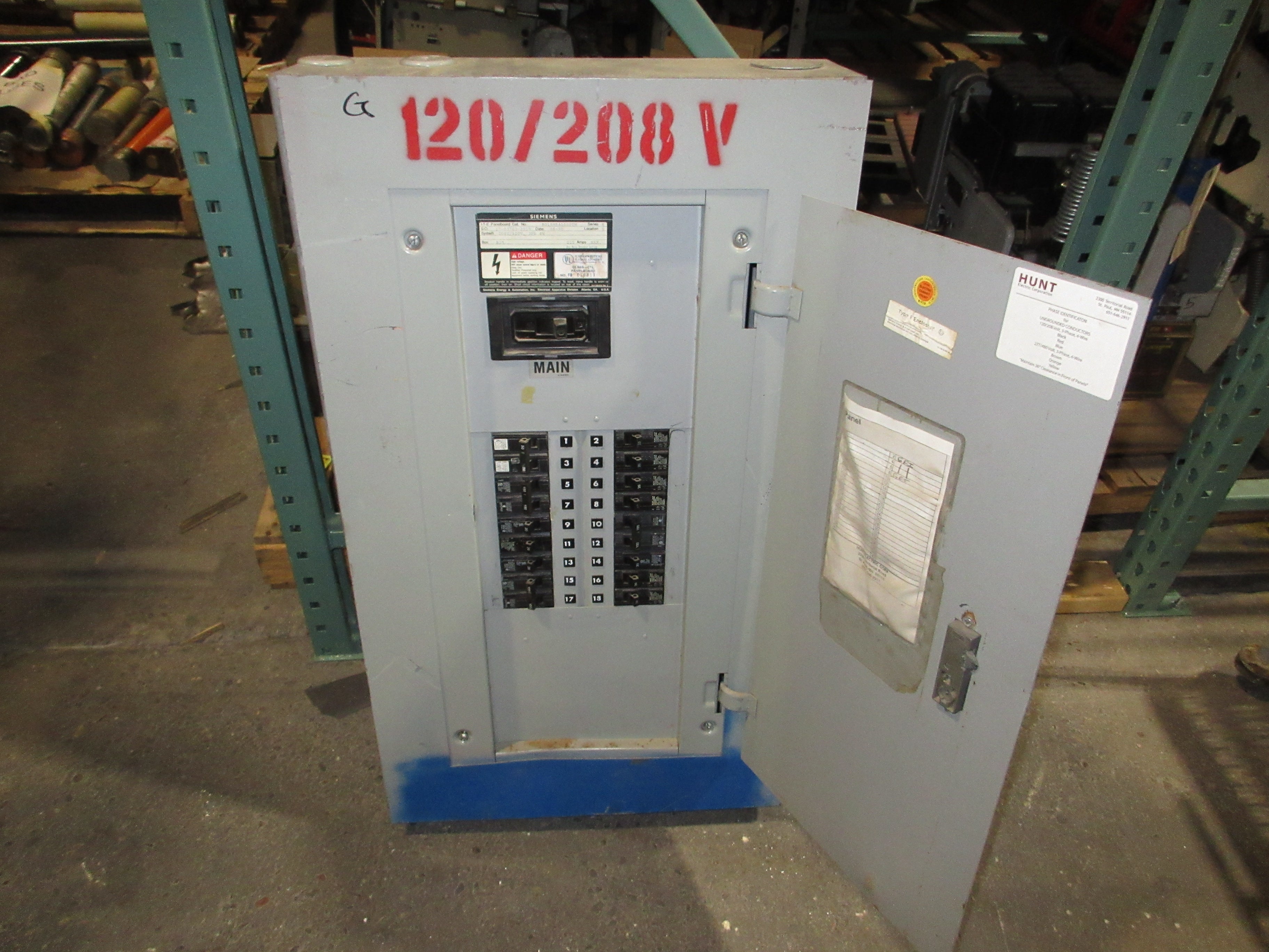 Siemens Main Breaker Circuit Breaker Panel BG18MB4150STM 225A Max 208Y/120V Used