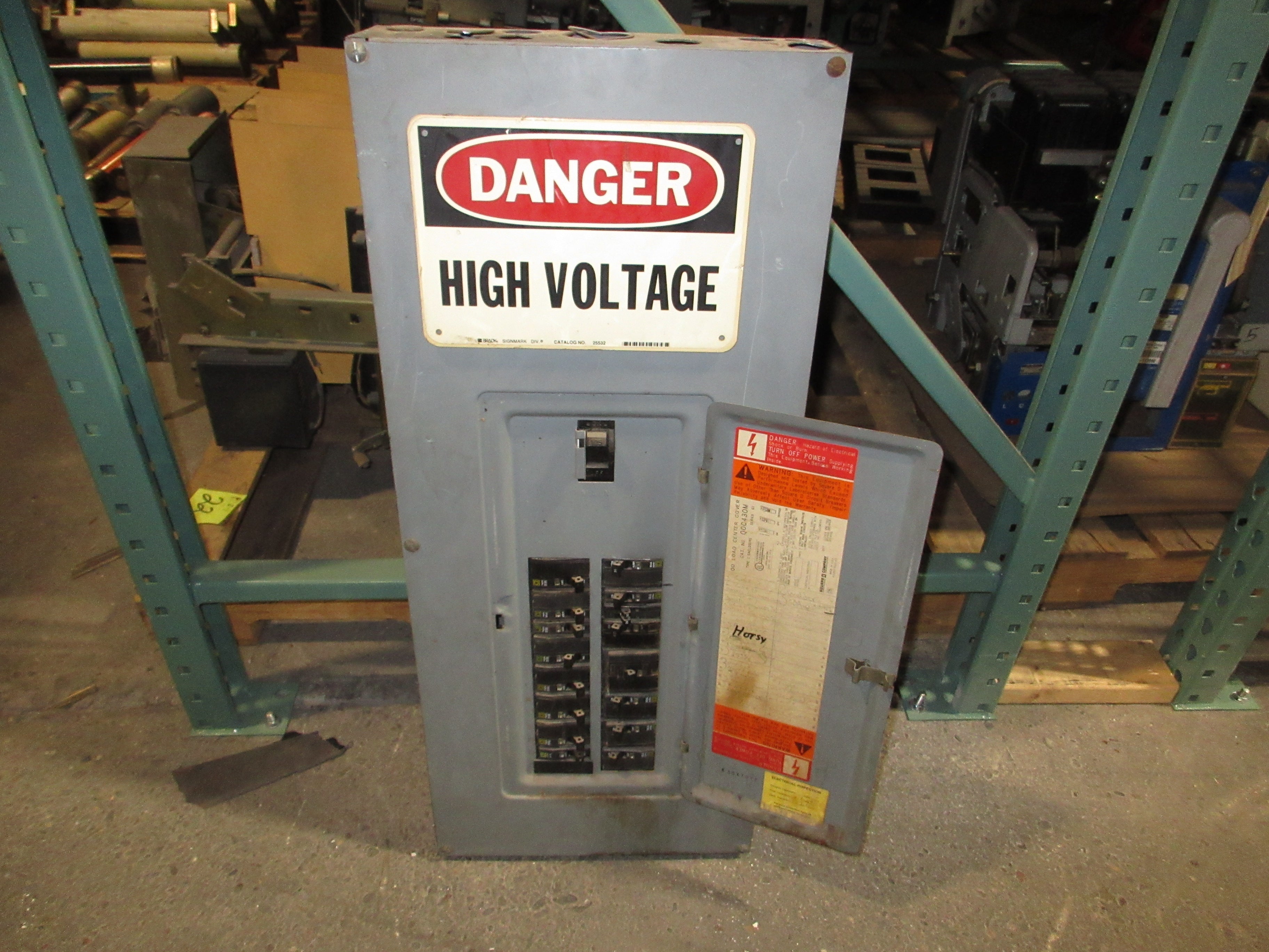 Square D Main Breaker Circuit Breaker Panel QOC430M 125A Main 30-Slot Used