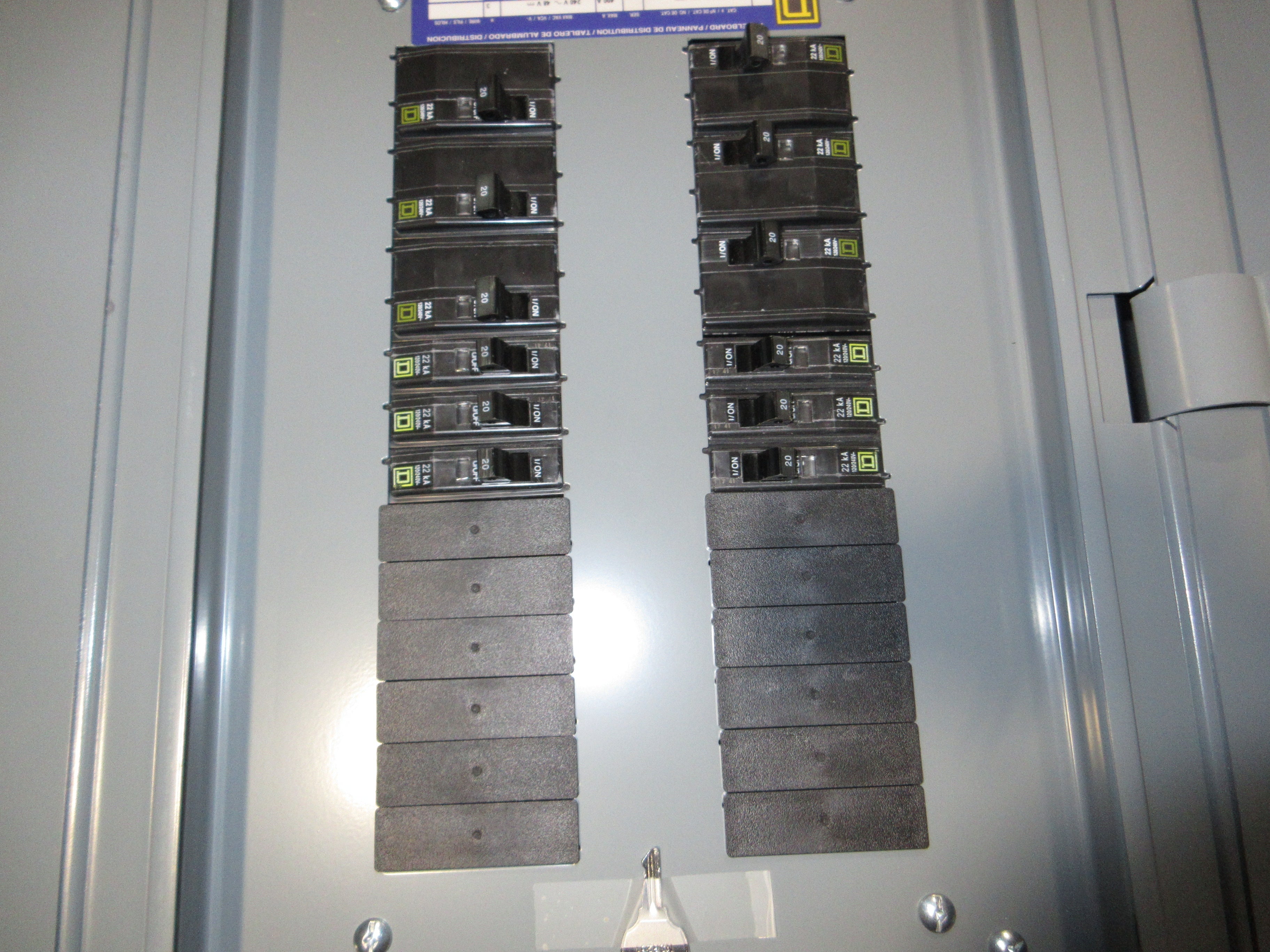 Square D Main Lug Breaker Panel NQRPL430L4TFL 400A Max 240V 3Ph 30-Slot Used
