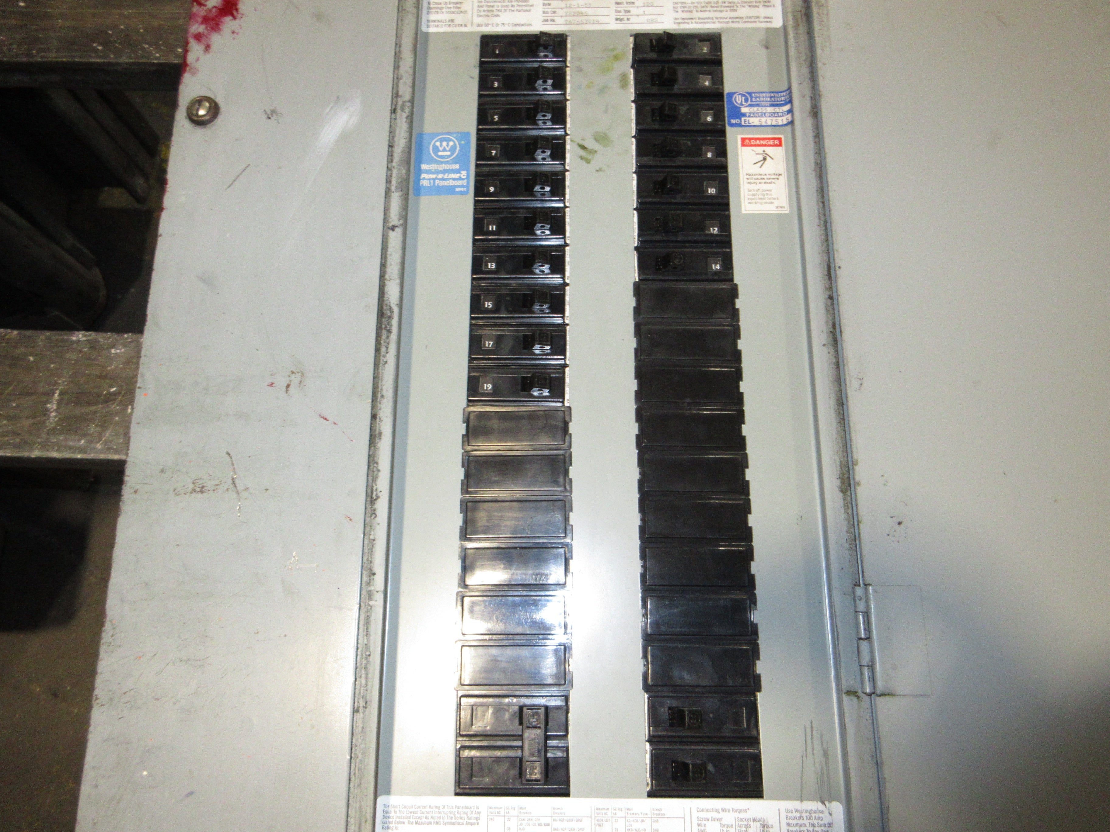 Westinghouse Main Breaker Circuit Breaker Panel 5158C03G20 208/120V 3Ph 4W Used