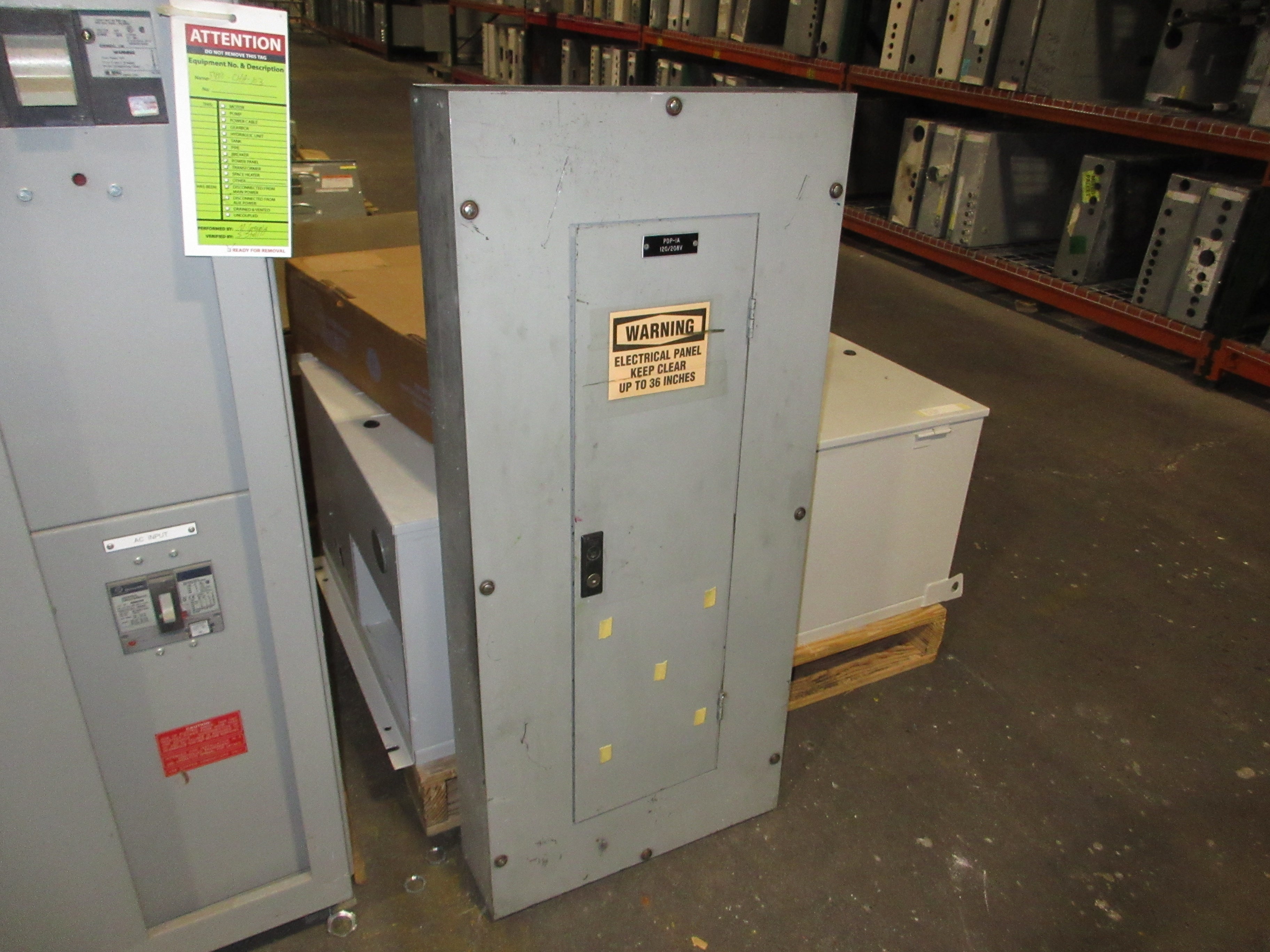Westinghouse Main Breaker Circuit Breaker Panel 5158C03G20 208/120V 3Ph 4W Used