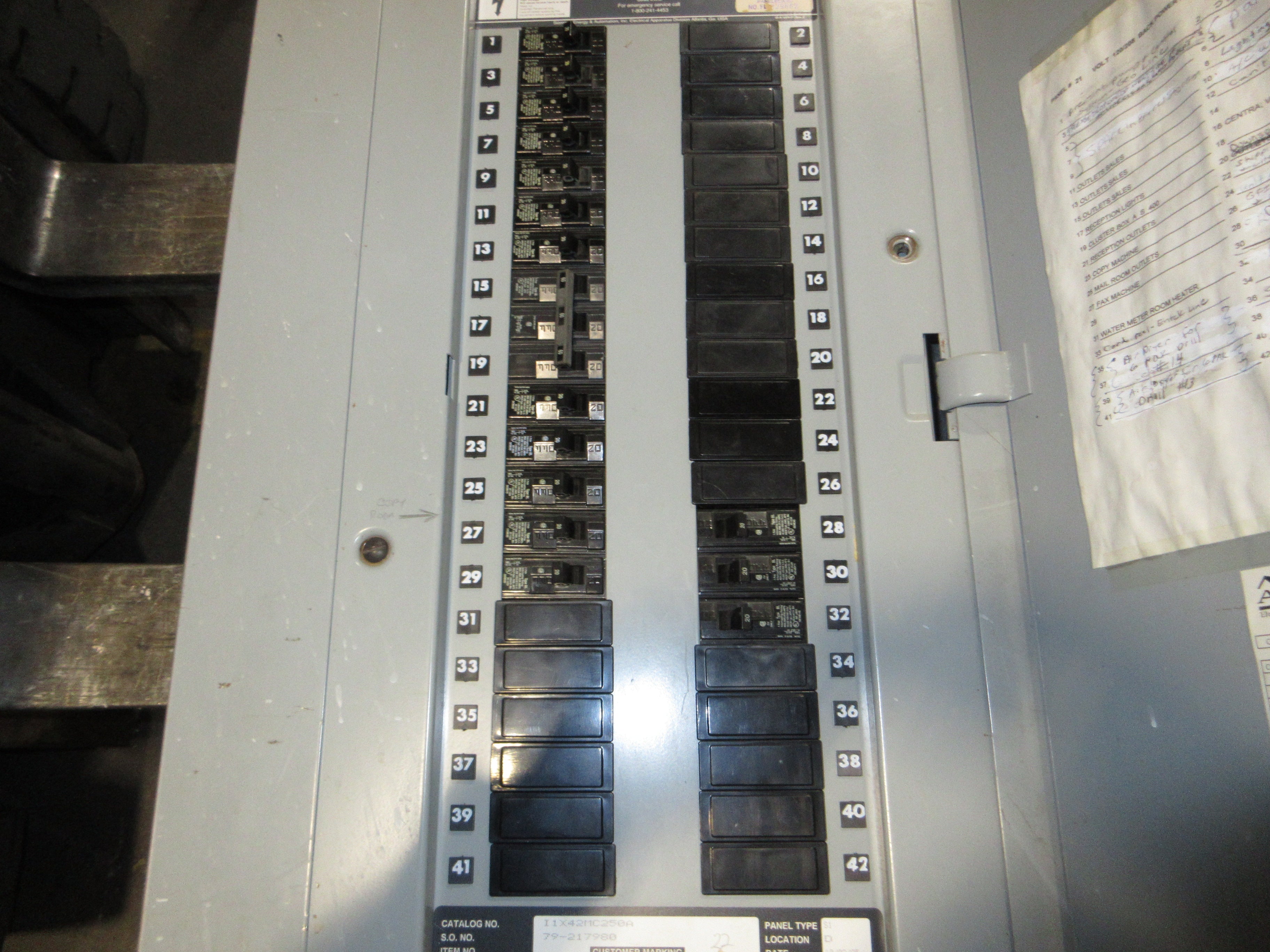 Siemens Main Lug Breaker Panel I1X42MC250A 250A Max 208Y/120V 3Ph 4W 42-Slot