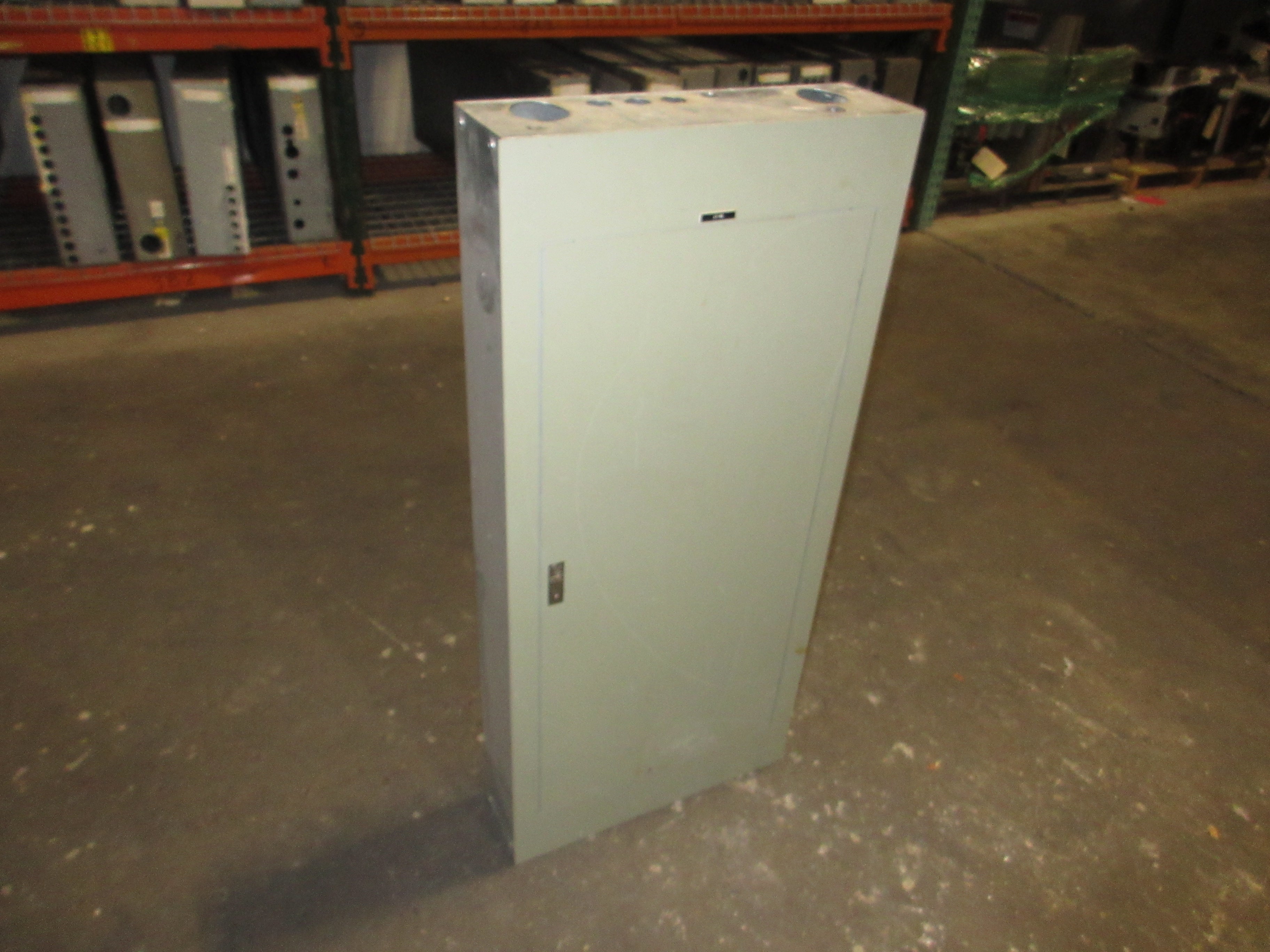 Westinghouse Main Breaker Circuit Breaker Panel MP 32229 225A Max 120/208V Used
