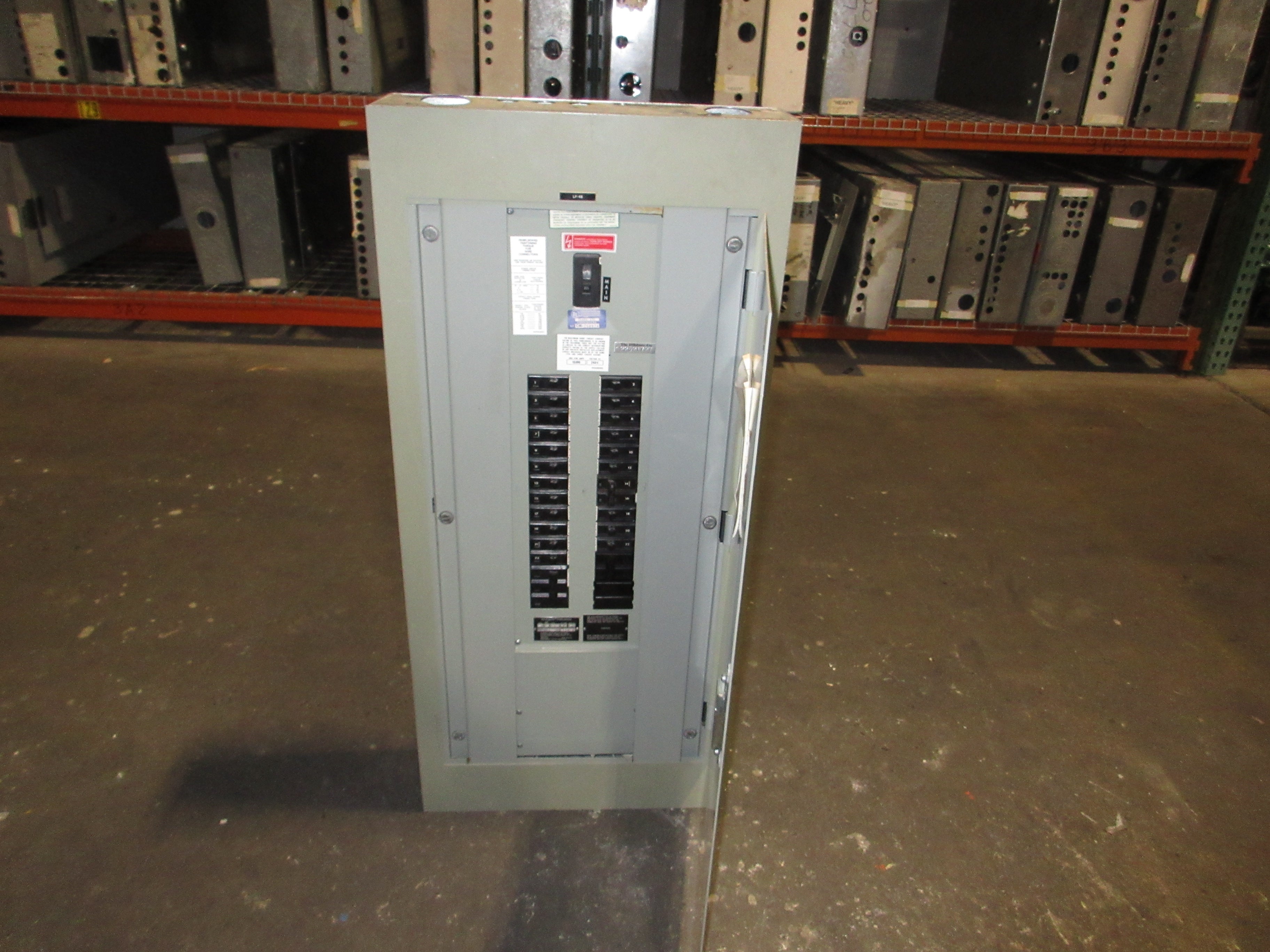 Westinghouse Main Breaker Circuit Breaker Panel MP 32229 225A Max 120/208V Used