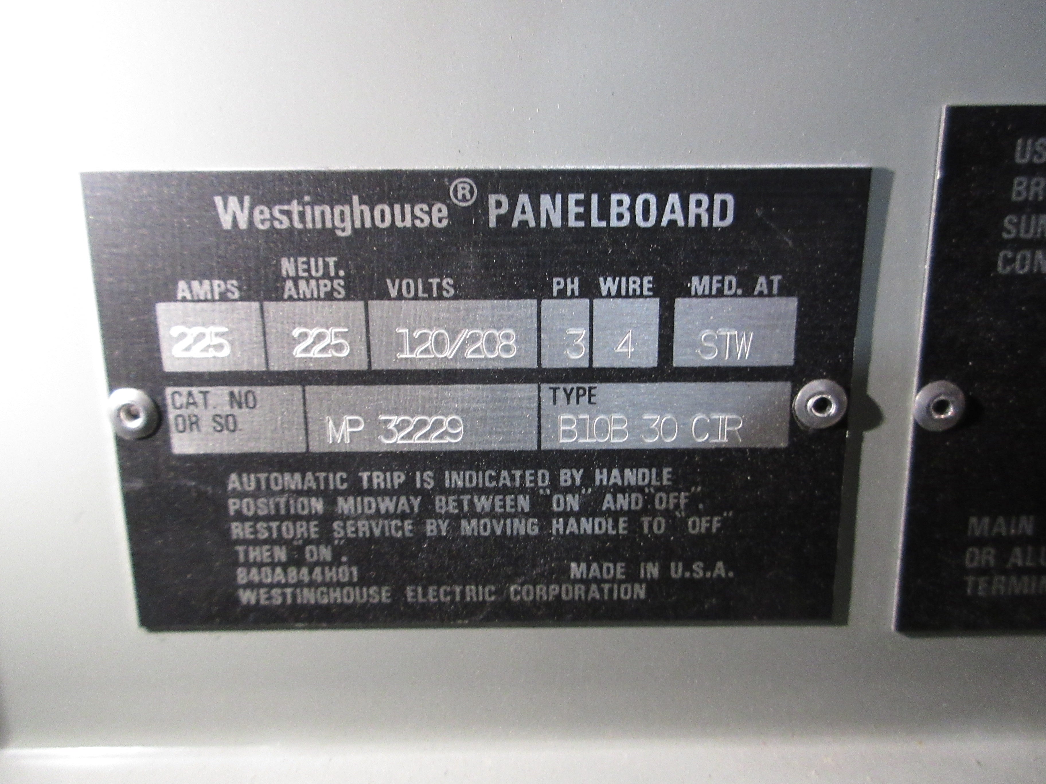 Westinghouse Main Breaker Circuit Breaker Panel MP 32229 225A Max 120/208V Used