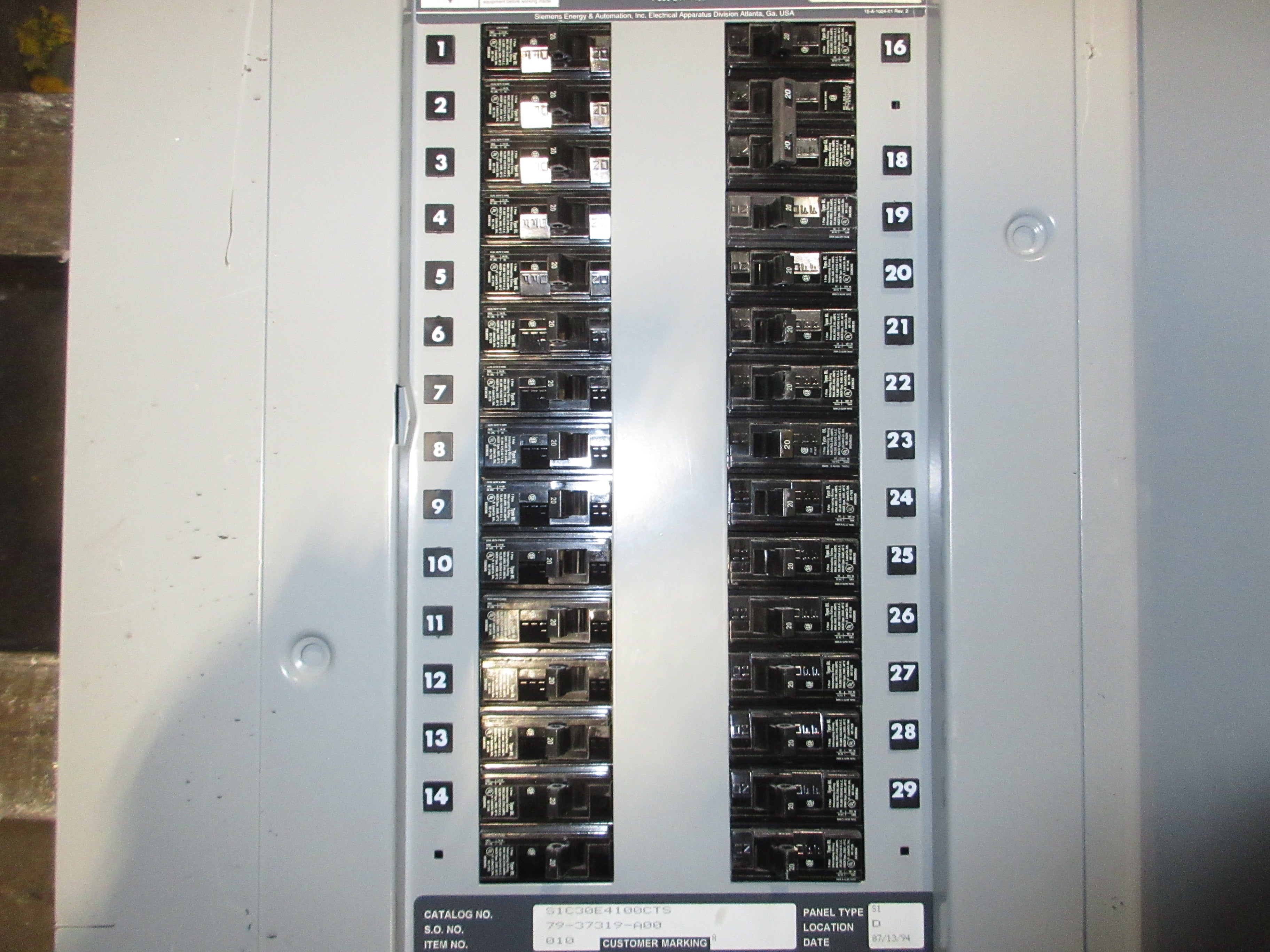 Siemens Main Breaker Circuit Breaker Panel S1C30E4100CTS 250A Max 208Y/120V Used