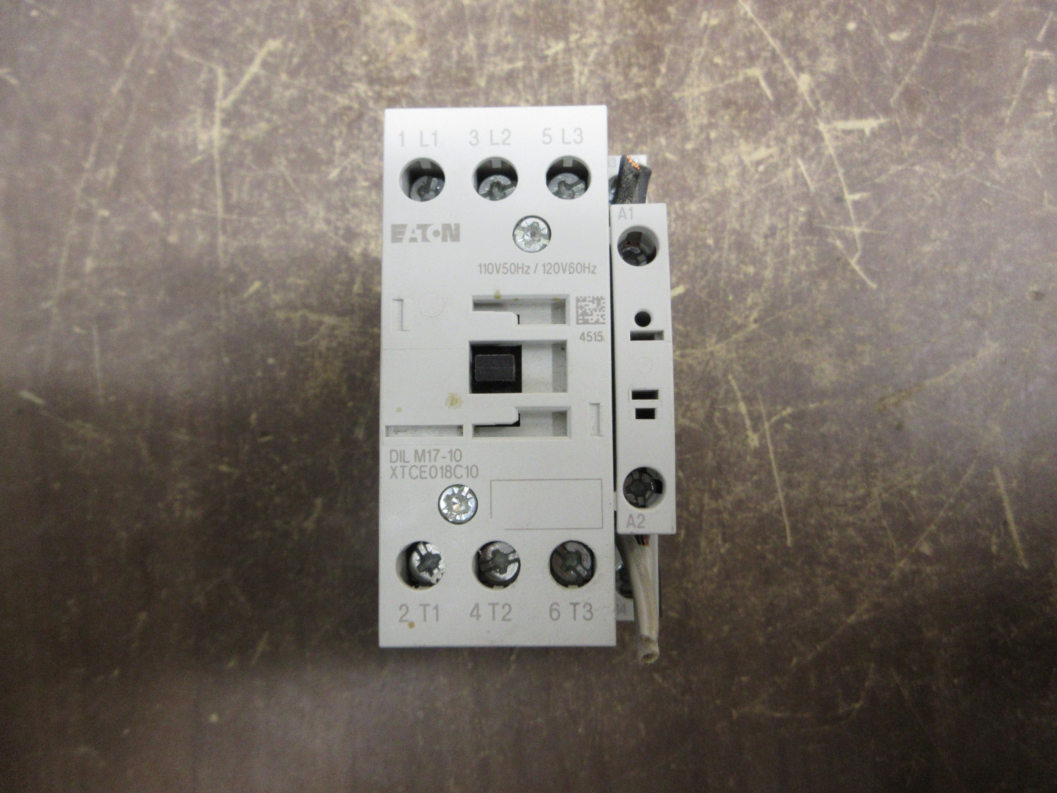 Eaton Contactor DIL M17-10 XTCE018C10 120V Coil 40A 600V Used