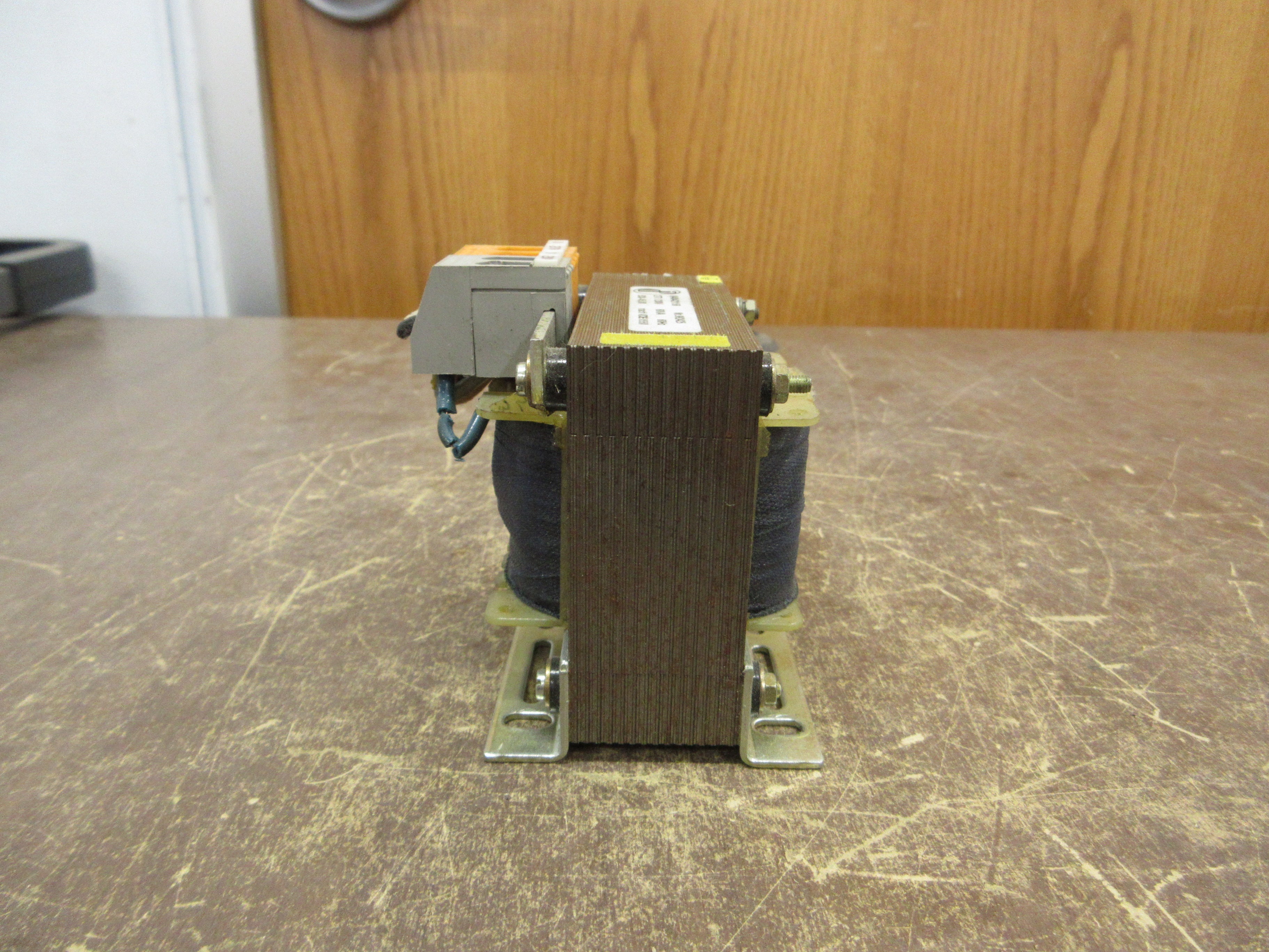 DIP Transformer 0048421156 60VA 277/230V 60Hz Used