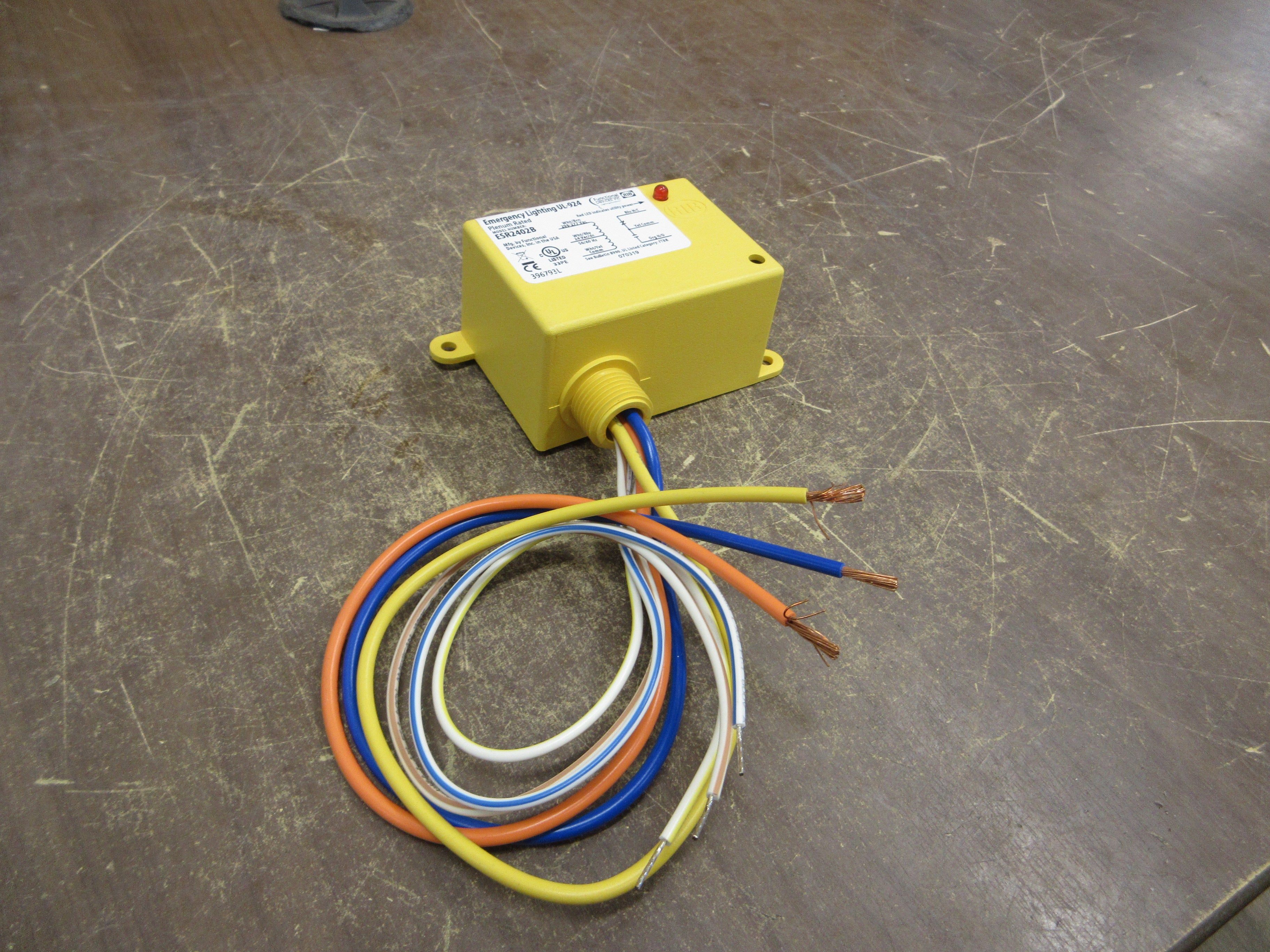 Functional Devices, Inc. RIB UL924 Emergency Lighting Relay ESR2402B New Surplus