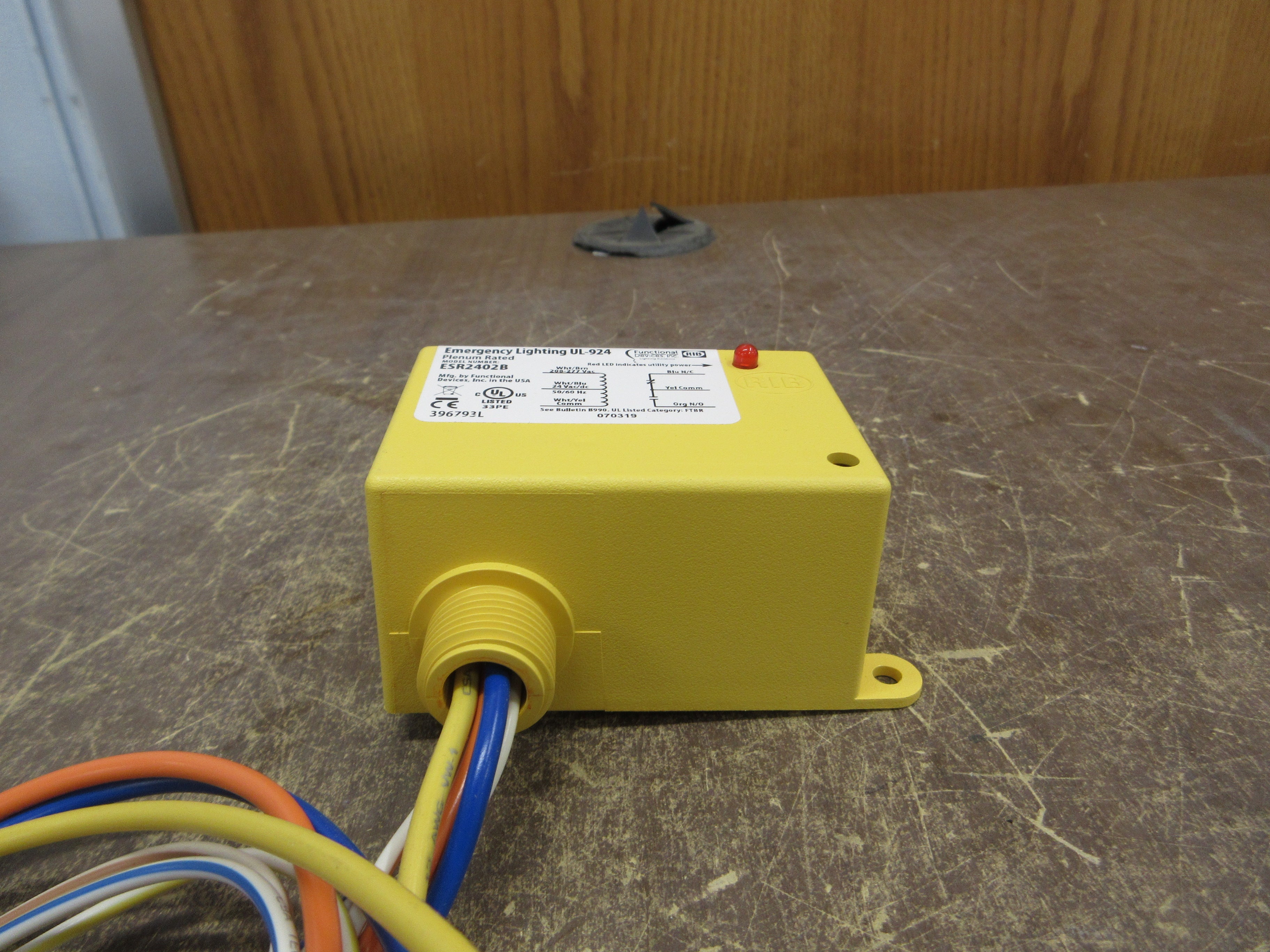 Functional Devices, Inc. RIB UL924 Emergency Lighting Relay ESR2402B New Surplus