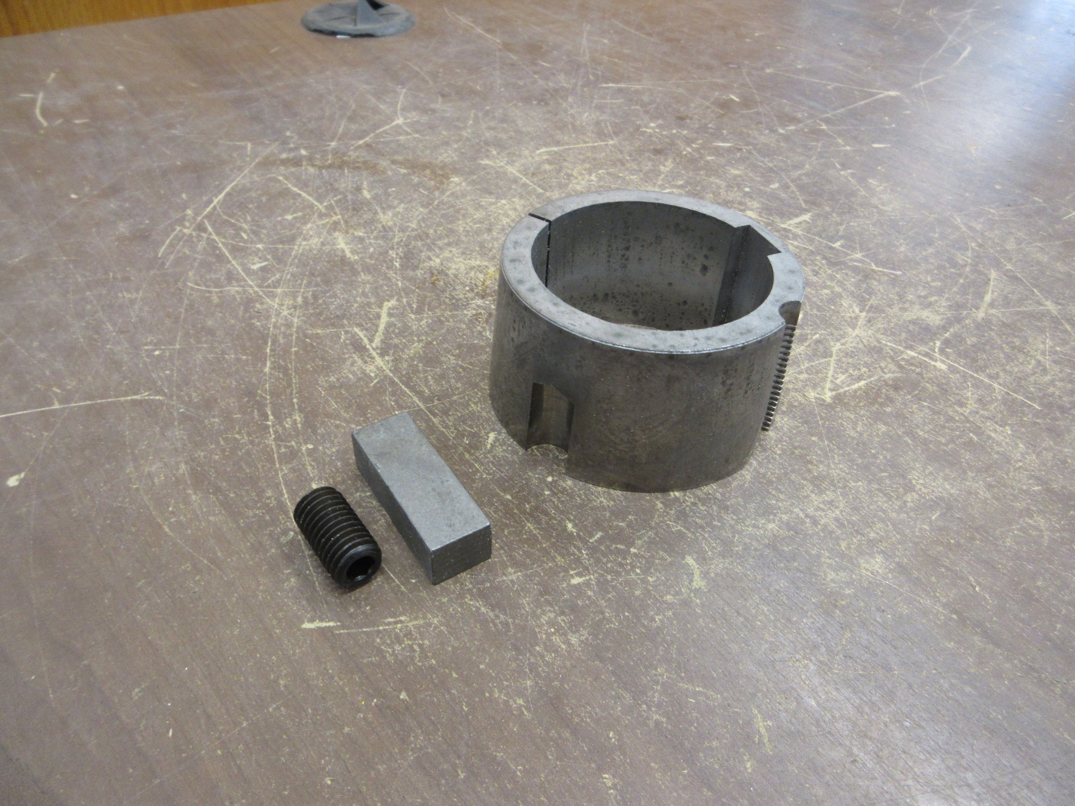 Dodge 2517 X 2-1/2-KW Bushing 117099 New Surplus