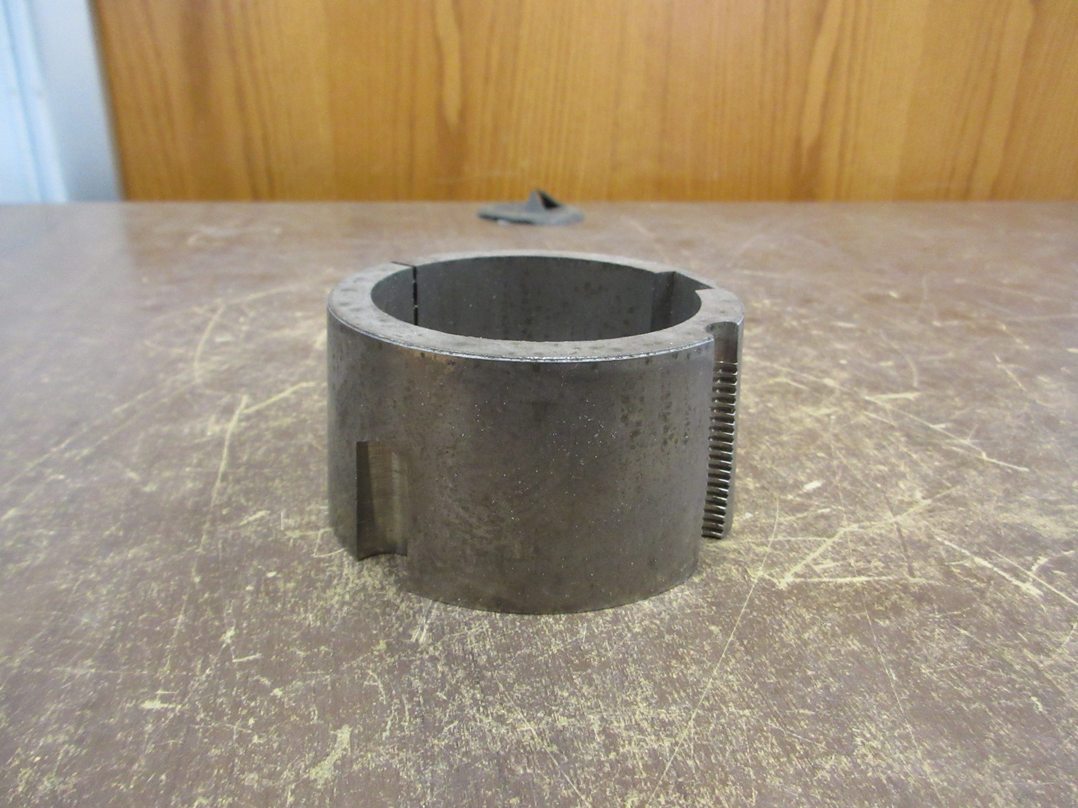 Dodge 2517 X 2-1/2-KW Bushing 117099 New Surplus