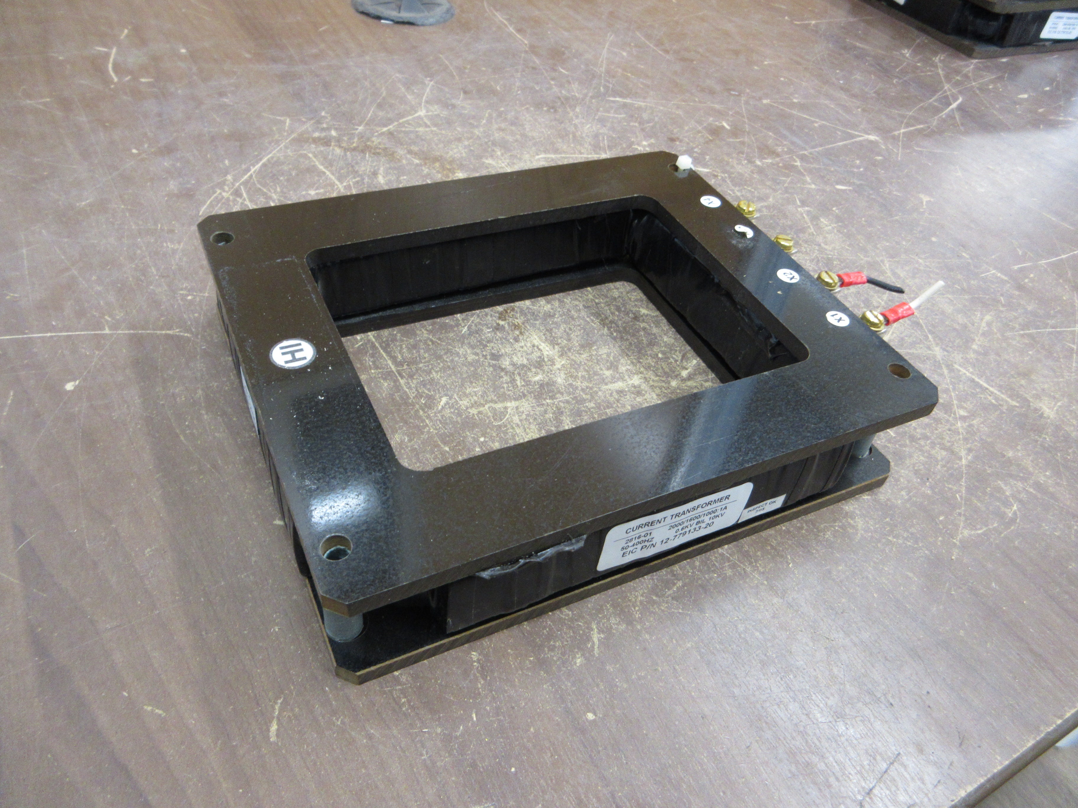 EIC Current Transformer 12-779133-20 Ratio 2000/1600/1000:1A 50-400Hz 600V Used