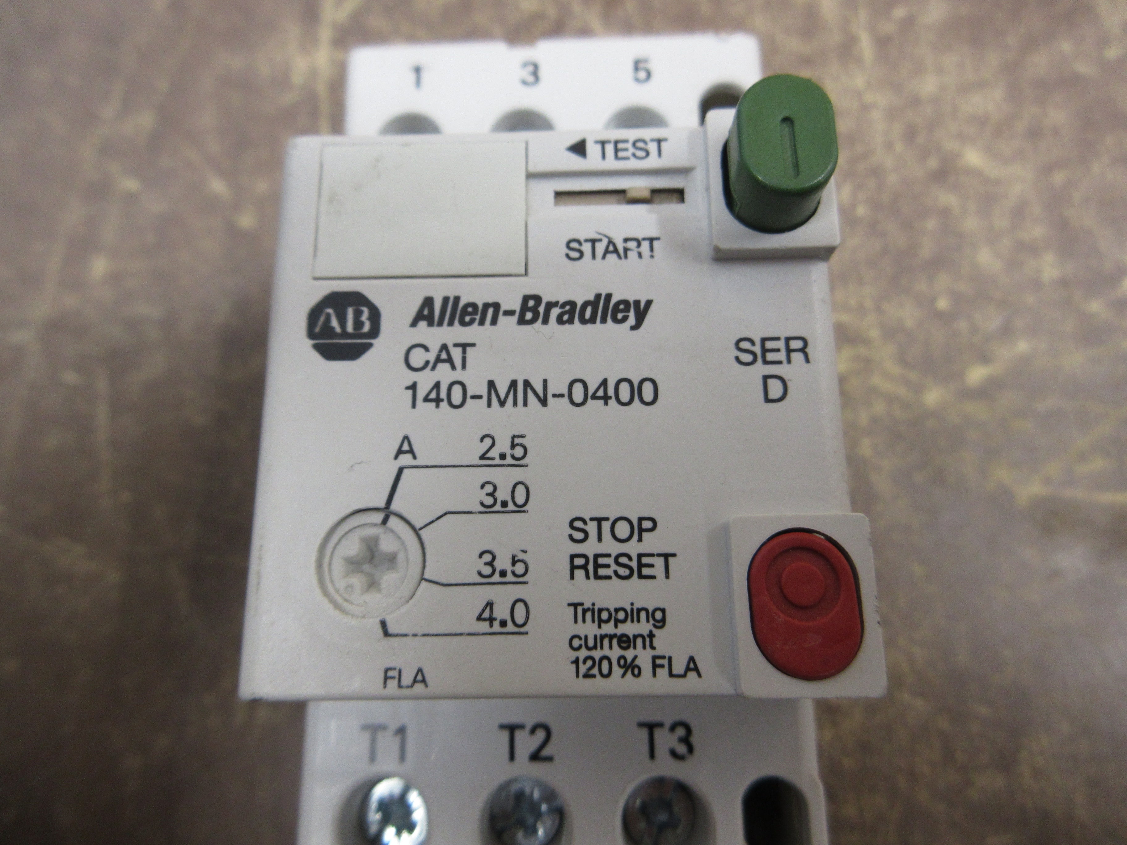 Allen-Bradley Manual Starter 140-MN-0400 Ser. D Trip: 2.5-4.0A Used
