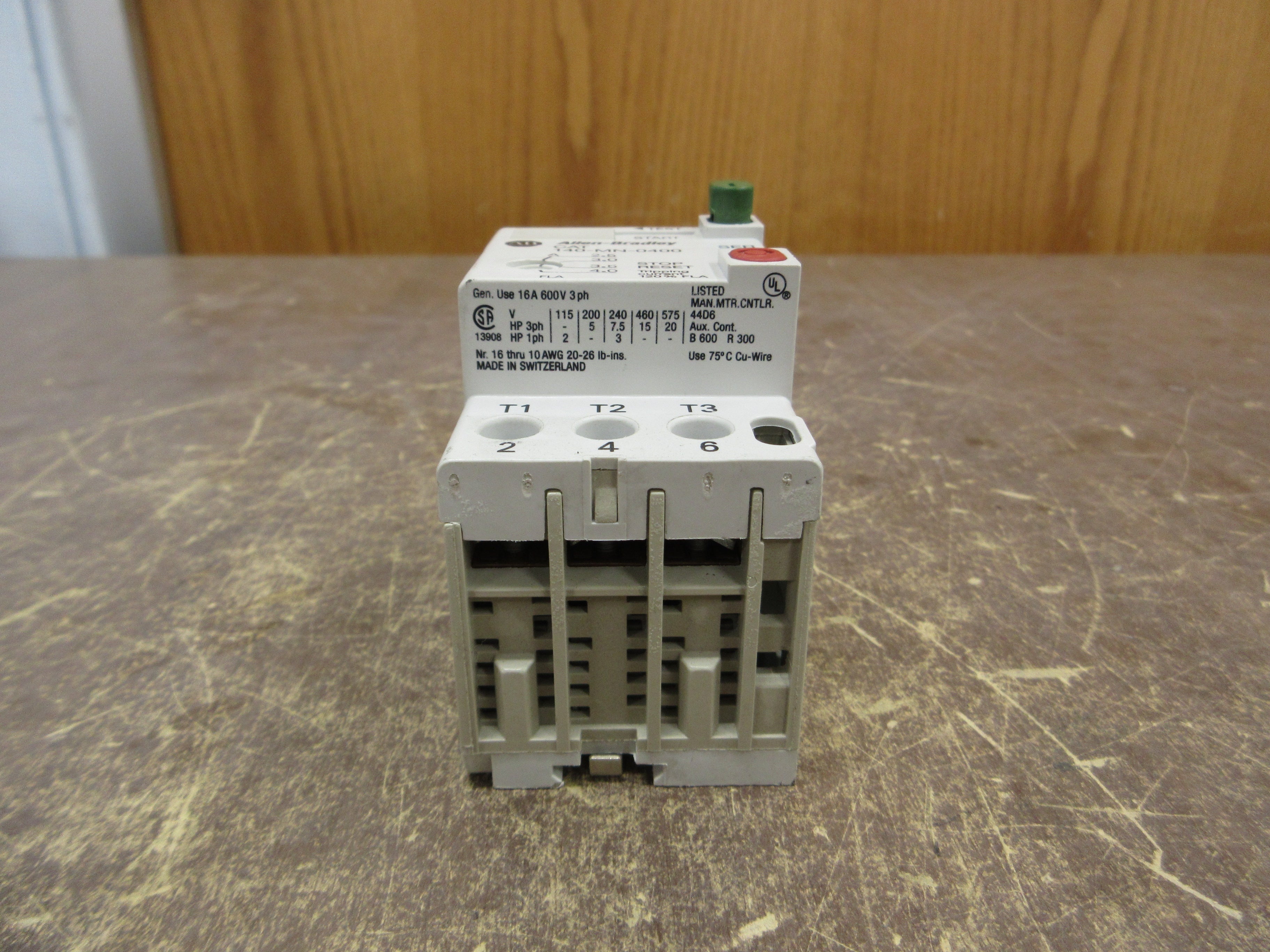 Allen-Bradley Manual Starter 140-MN-0400 Ser. D Trip: 2.5-4.0A Used